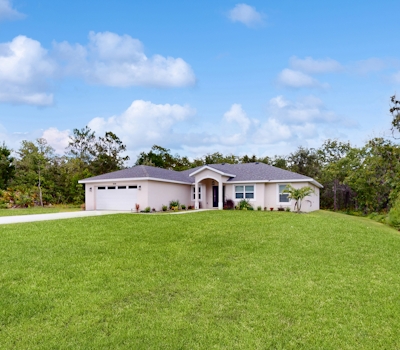 Spacious new home on preserve like setting WD AC Wifi