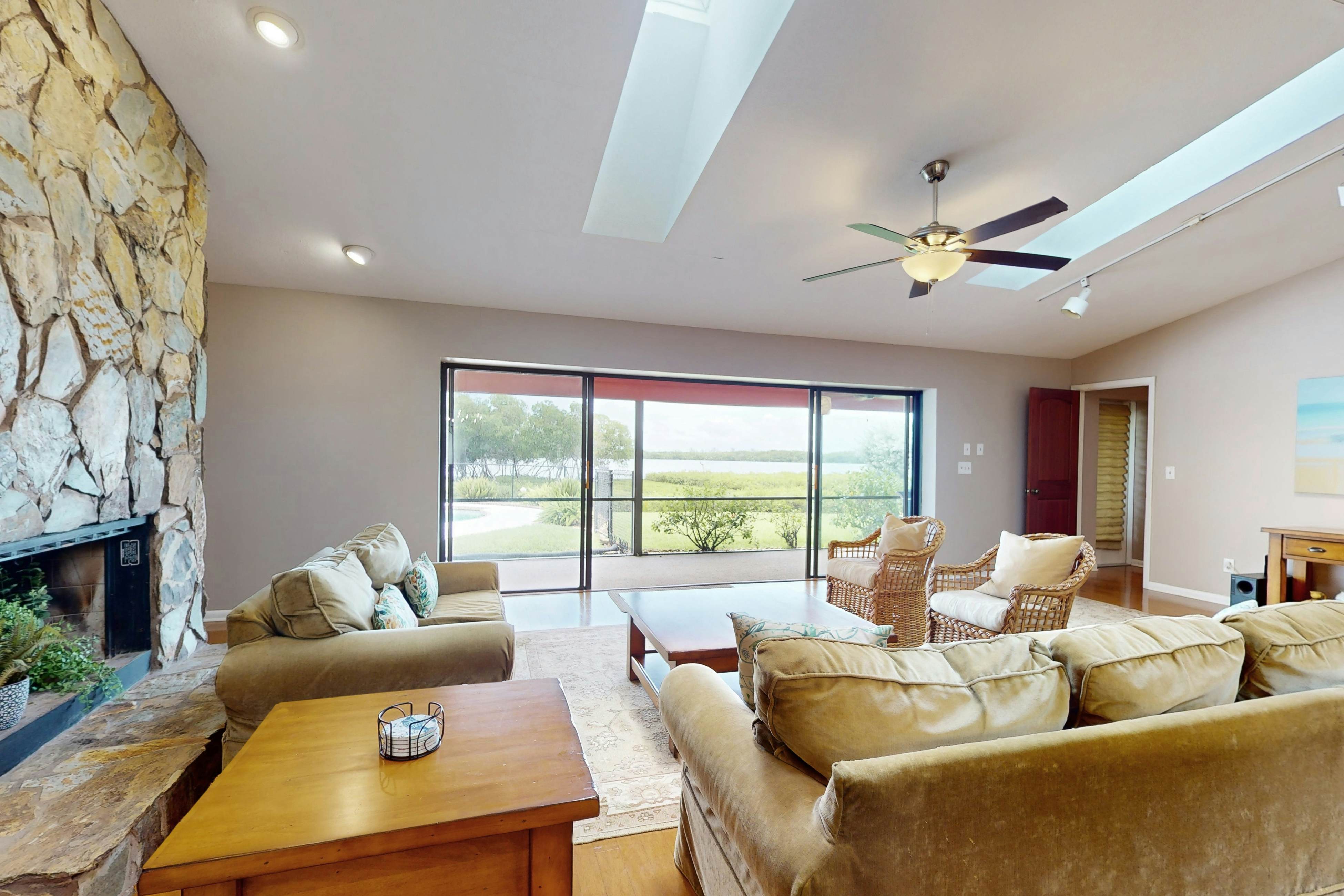 Harbor Isle Waterfront Retreat | Home Office & Private Pool | Kayaks & Canoe