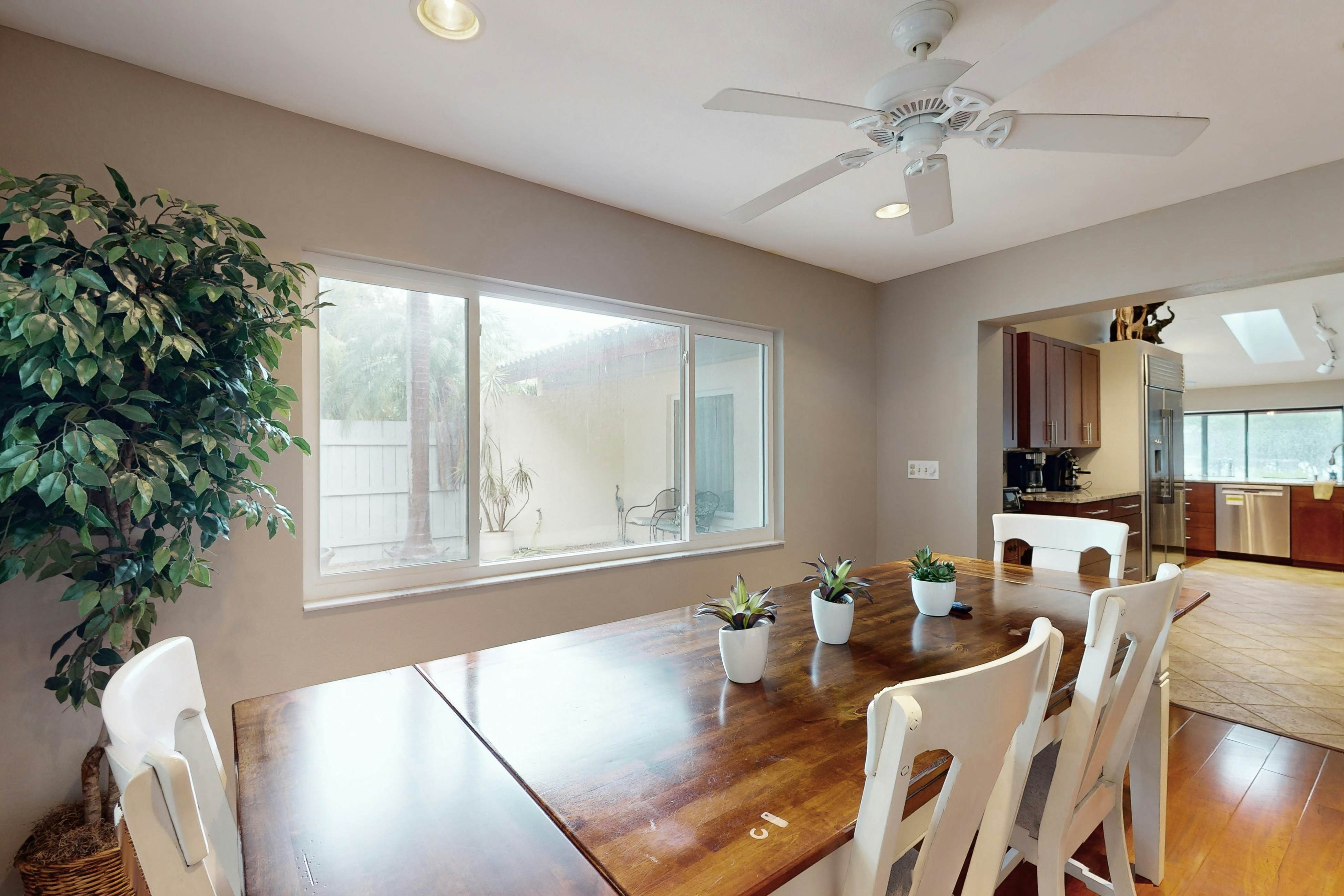 Harbor Isle Waterfront Retreat | Home Office & Private Pool | Kayaks & Canoe