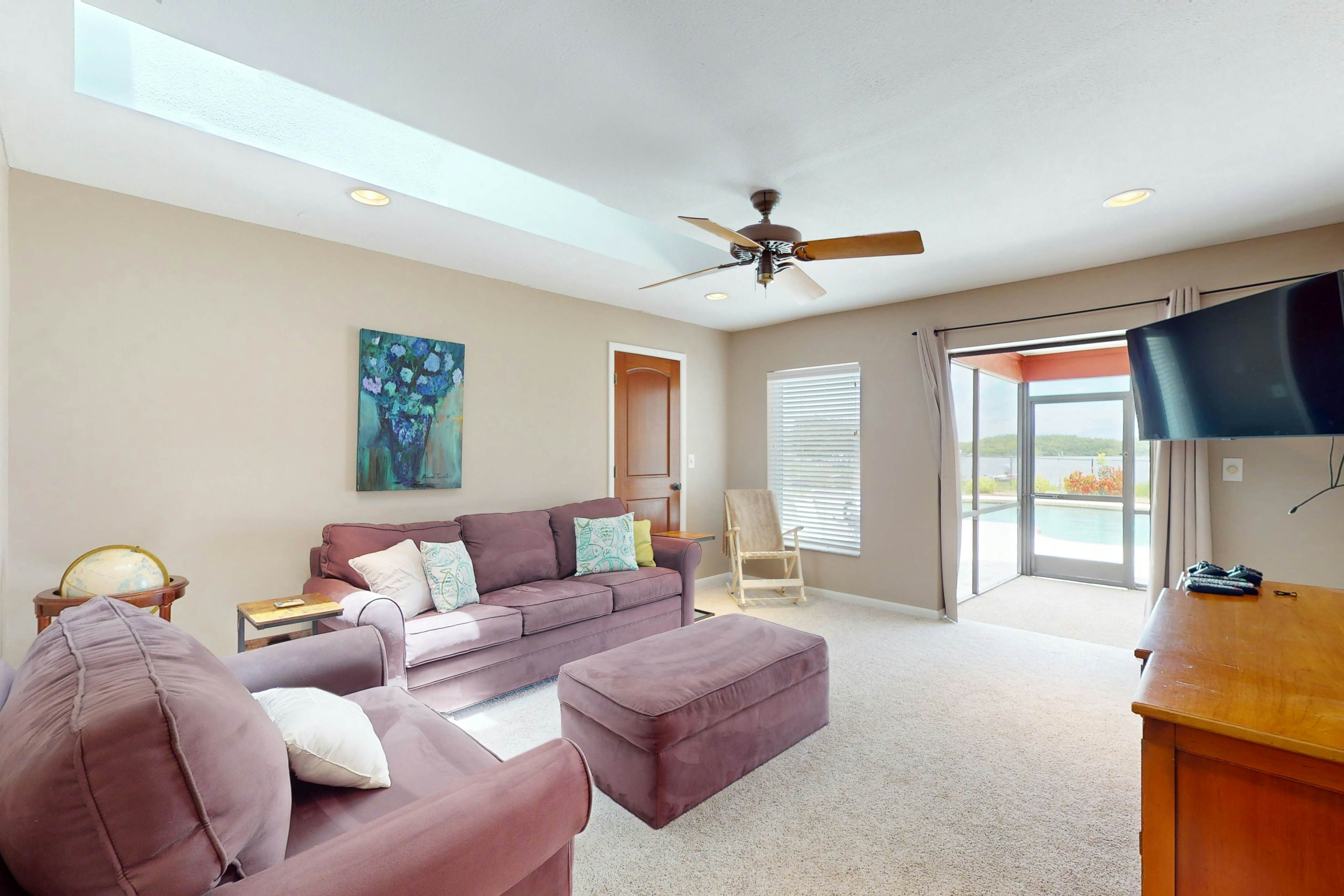 Harbor Isle Waterfront Retreat | Home Office & Private Pool | Kayaks & Canoe