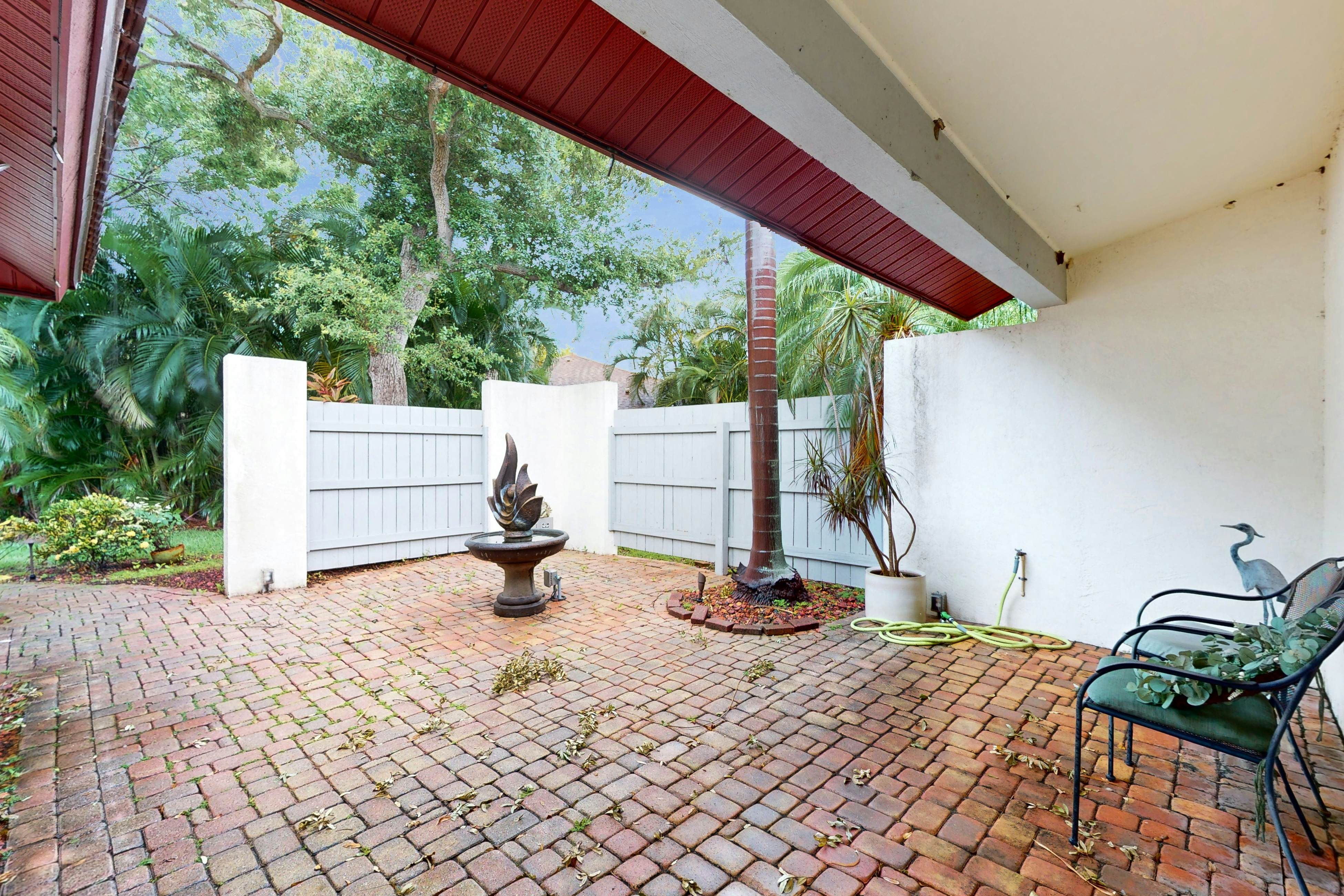 Harbor Isle Waterfront Retreat | Home Office & Private Pool | Kayaks & Canoe