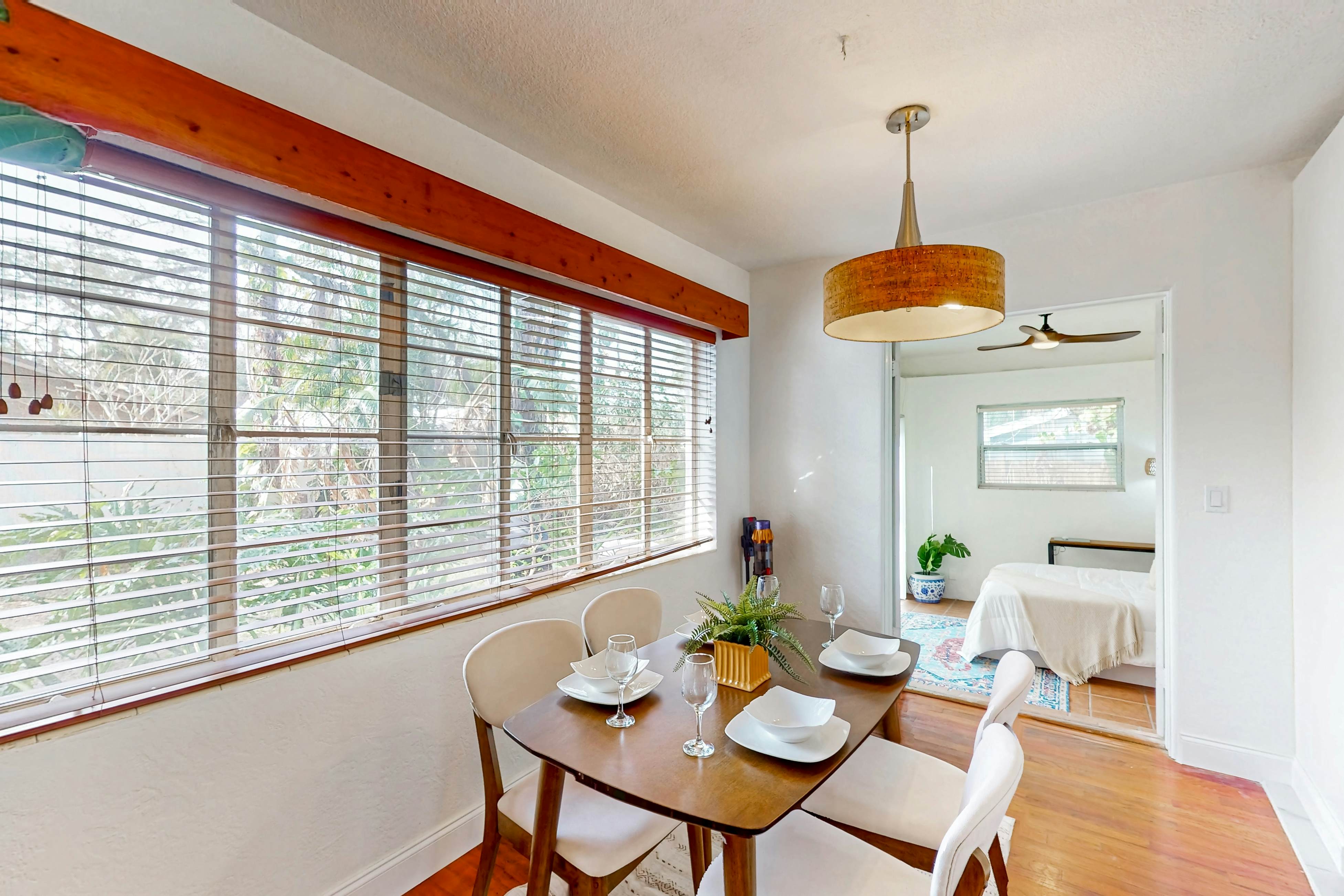 Charming dog friendly home with central location & outdoor patio