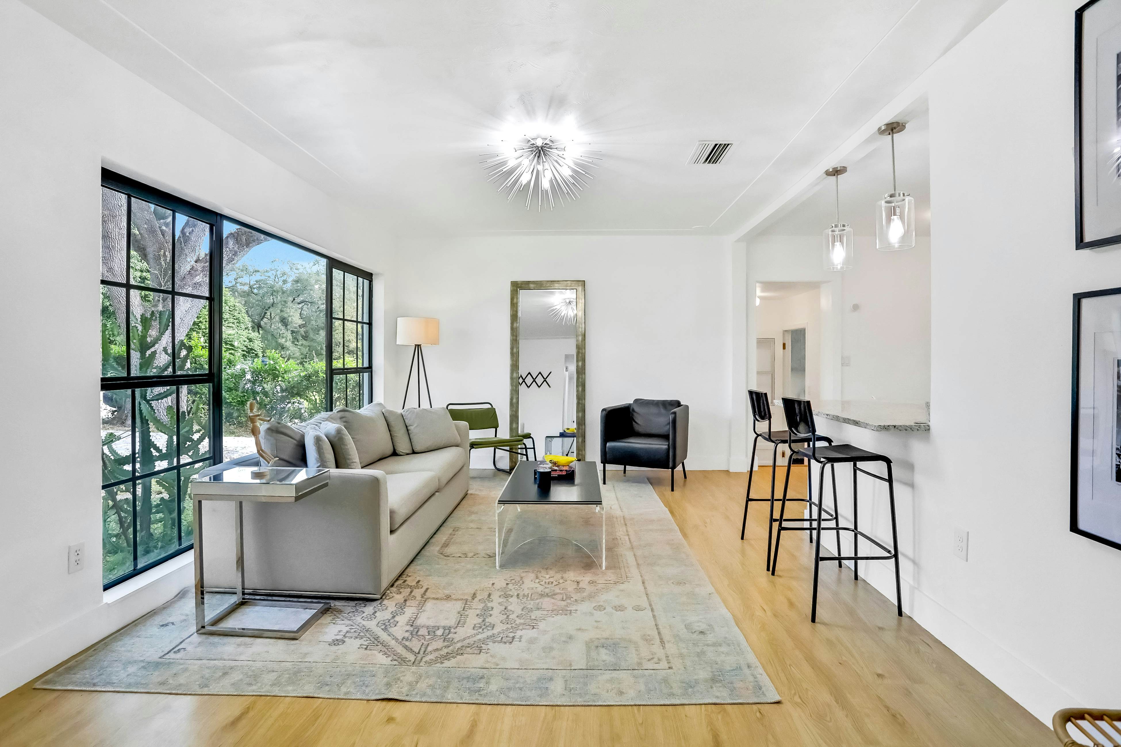 Single-level home with pool, fenced yard, & screened porch + a neighborhood park