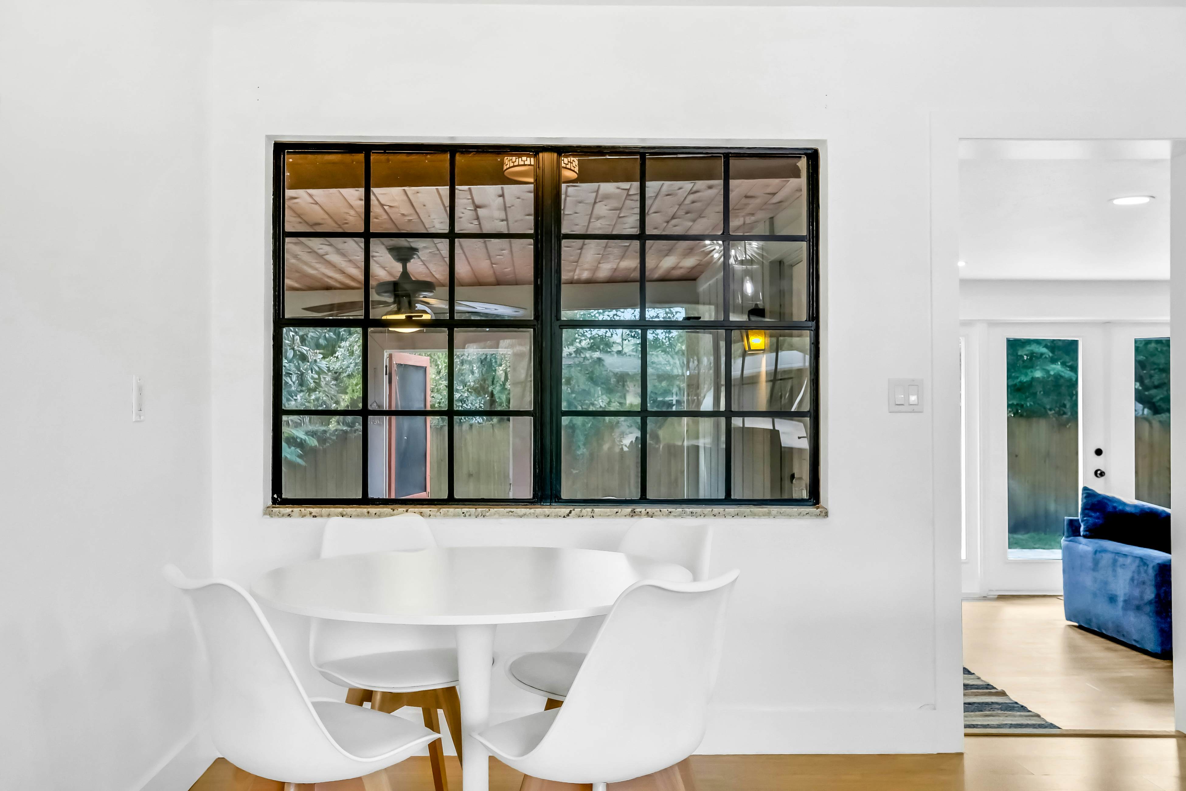 Single-level home with pool, fenced yard, & screened porch + a neighborhood park