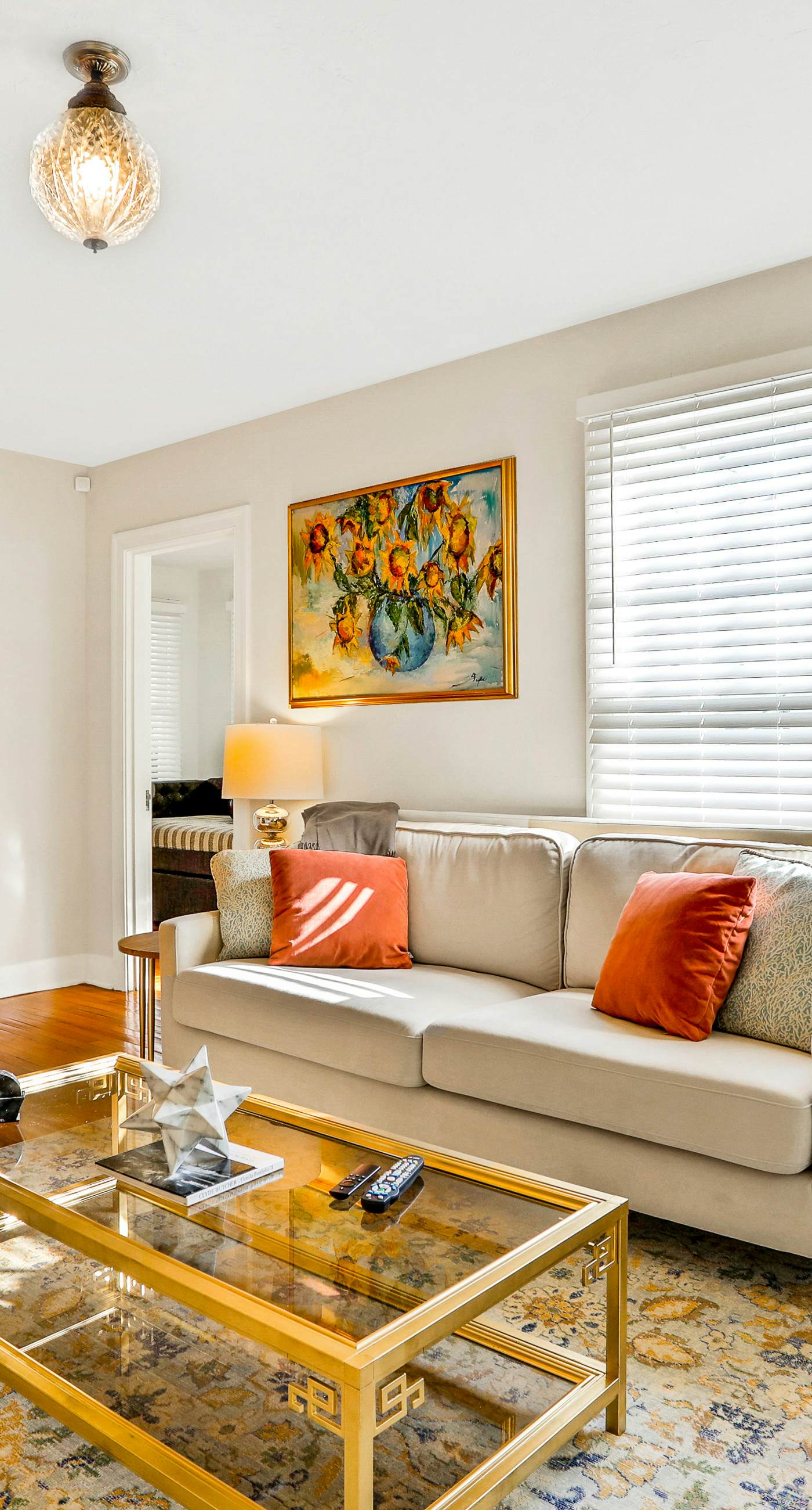 Sunny dog friendly central cottage with fenced yard and updated interior