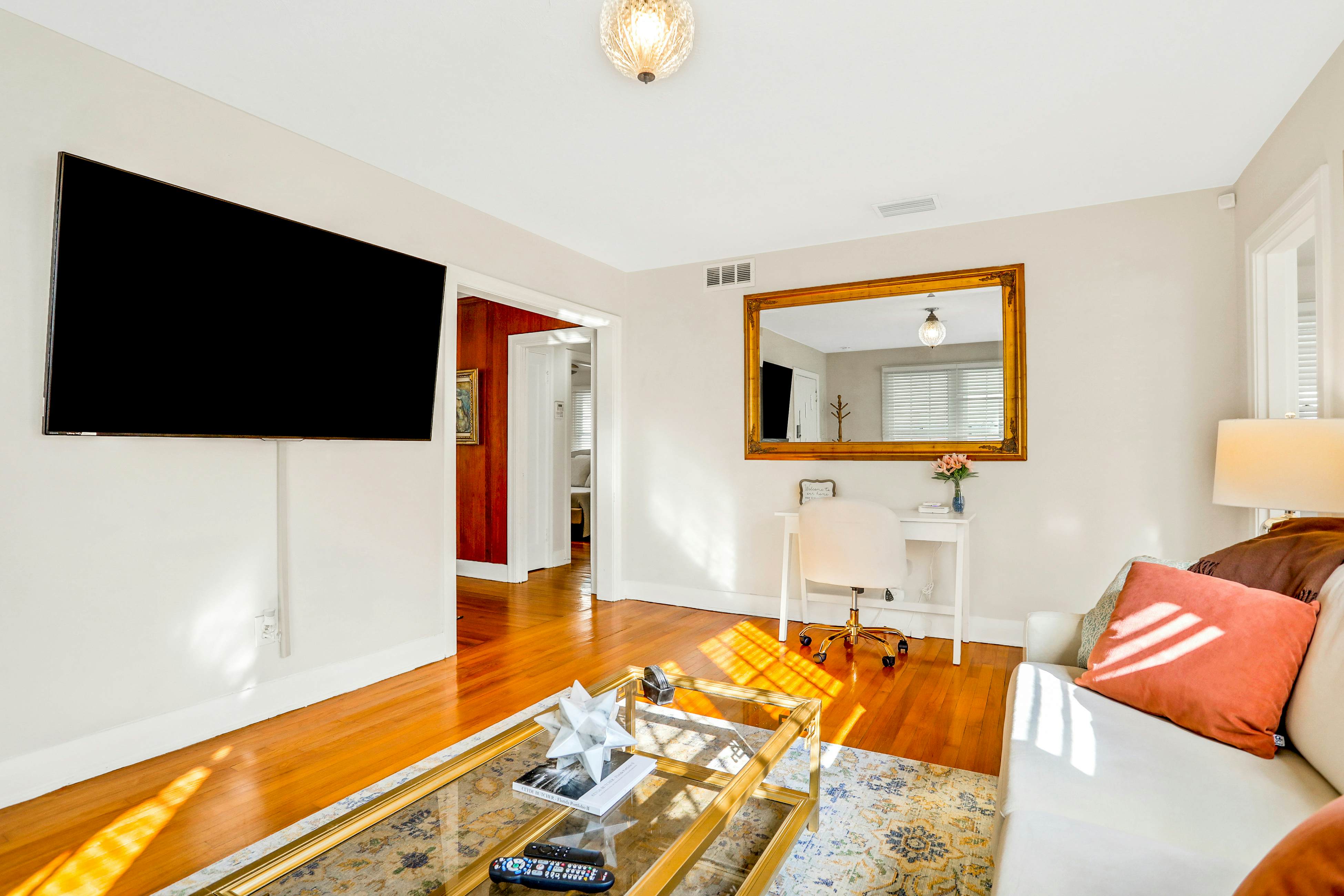 Sunny, dog-friendly central cottage with fenced yard & updated interior