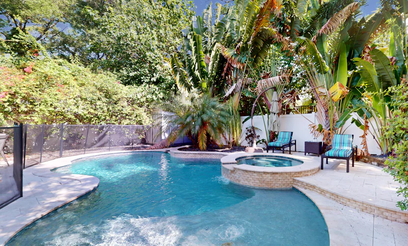 Brand New Luxury Home w Pool Spa Washer Dryer and Gourmet Kitchen