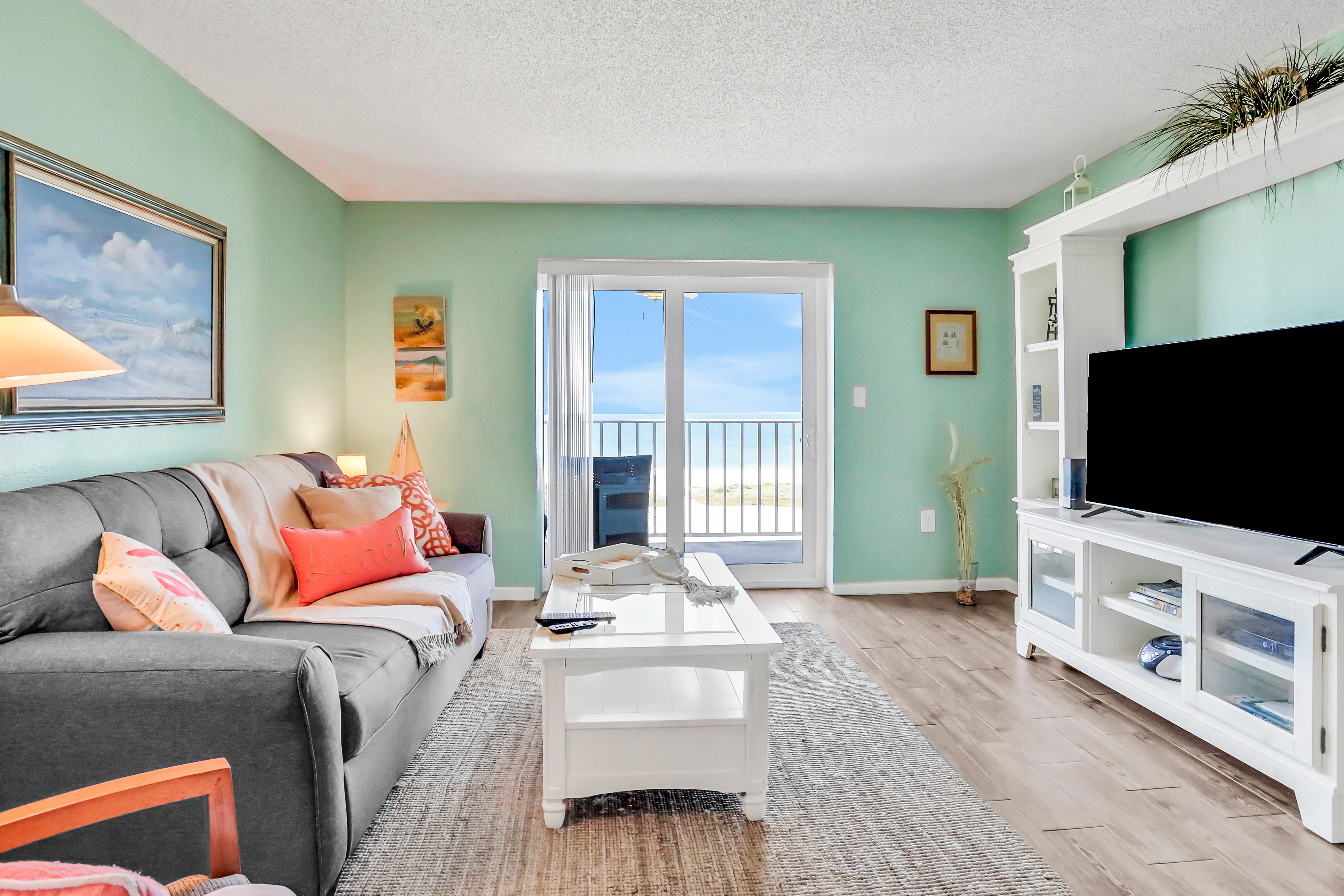 Gulf front condo near golf with beach access and heated pool snowbird friendly