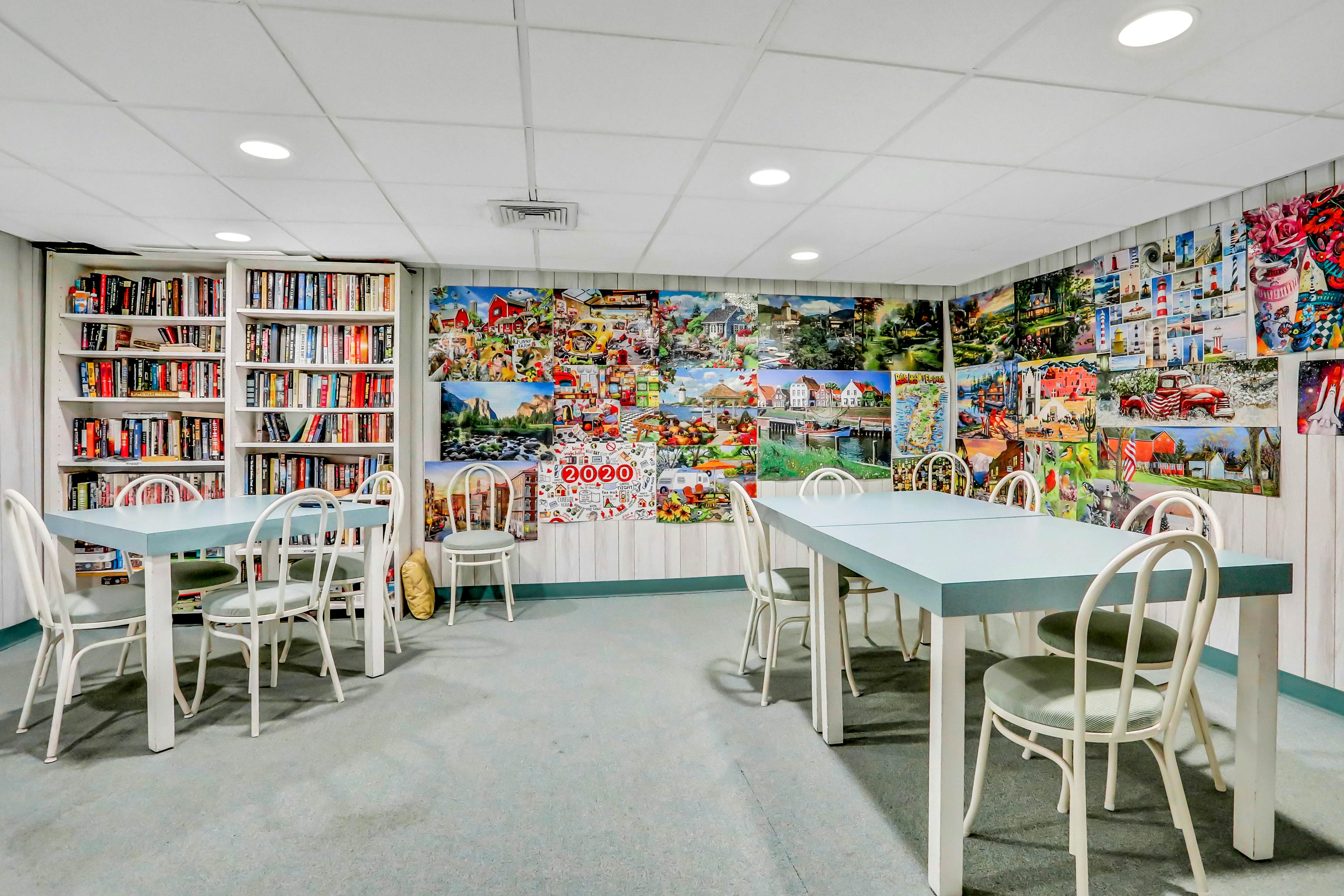 Gulf-front condo near golf with beach access & heated pool - snowbird-friendly