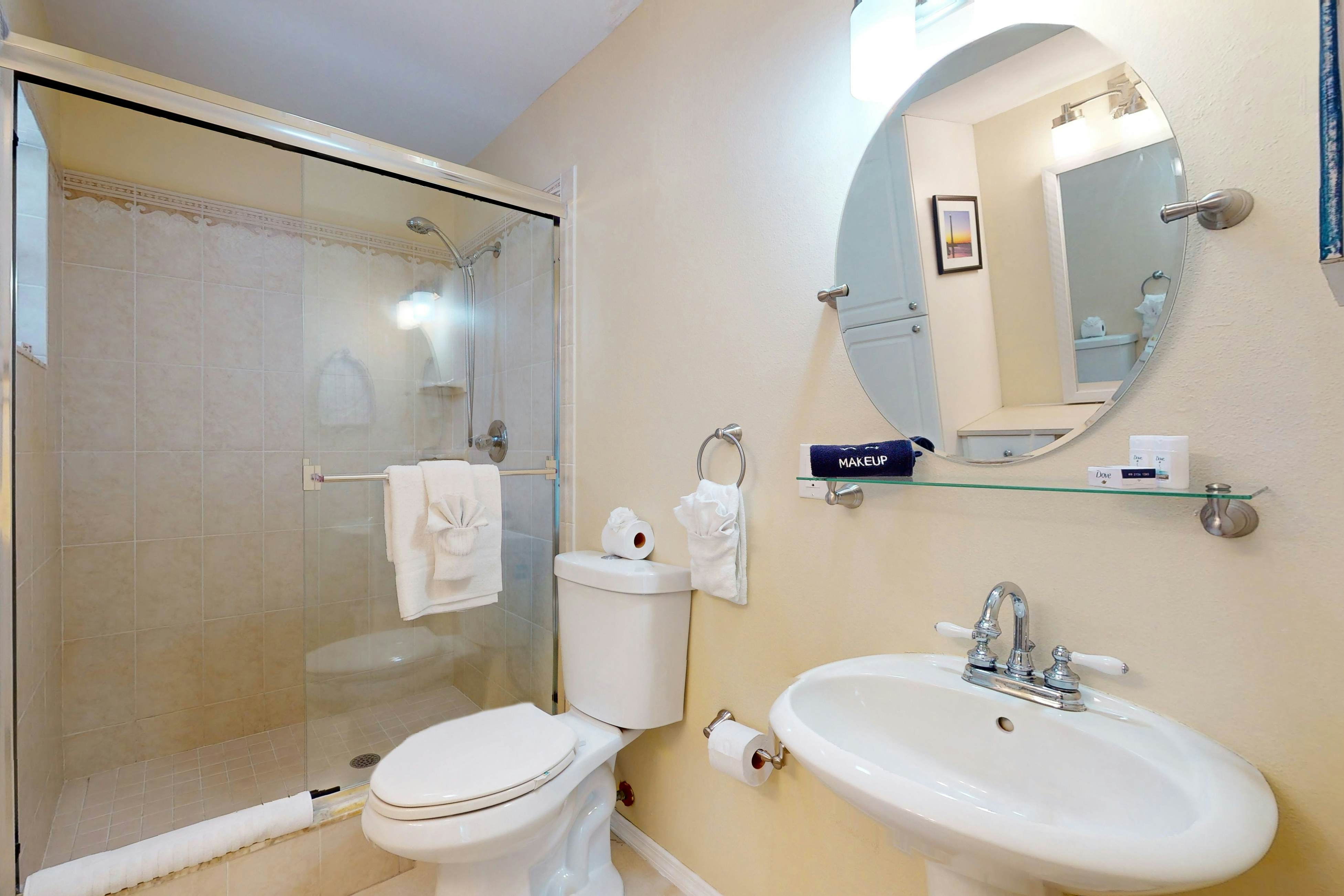 2,657-sq-ft upscale canal home with pool, dock & stunning main suite - dog-friendly