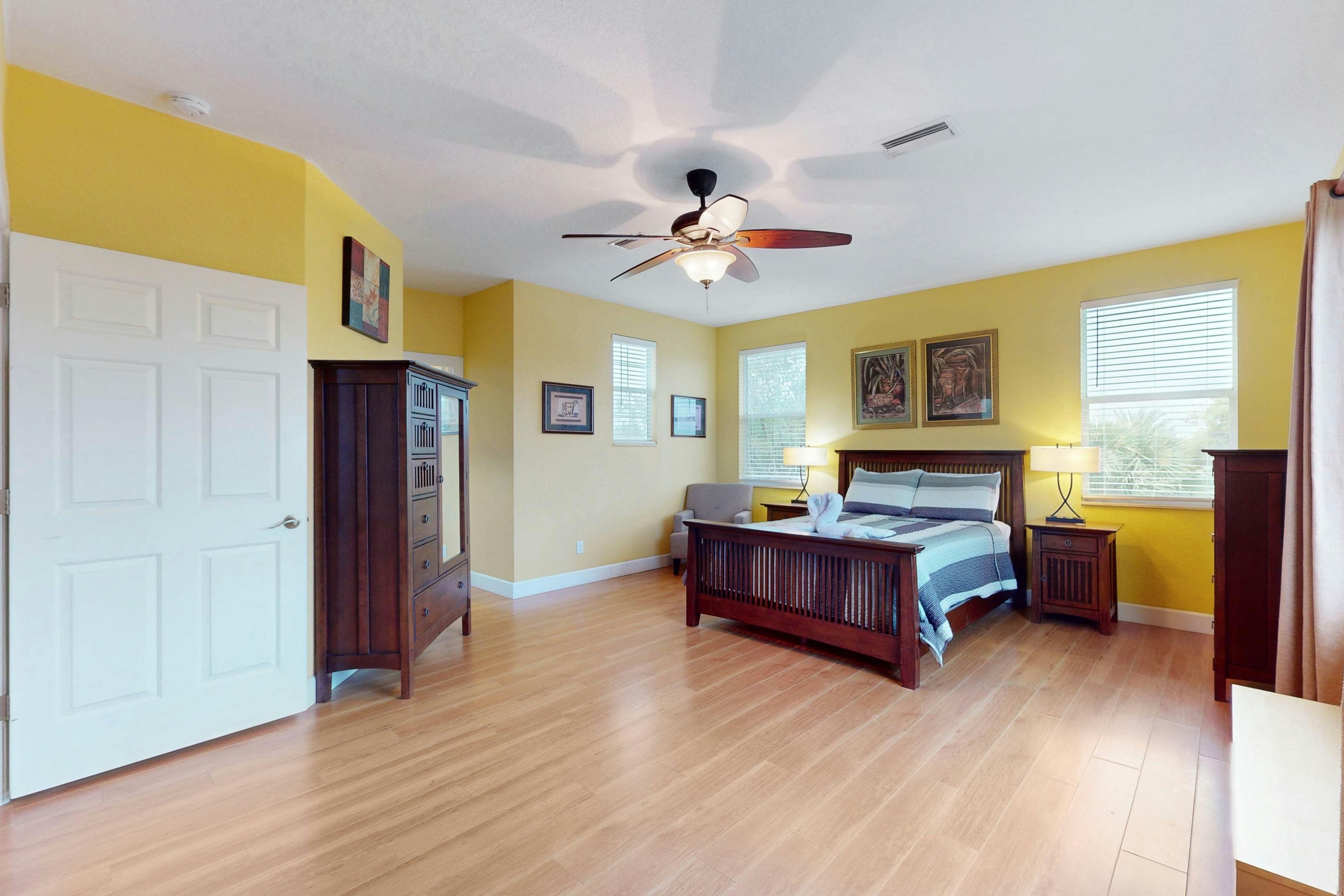 2,657-sq-ft upscale canal home with pool, dock & stunning main suite - dog-friendly