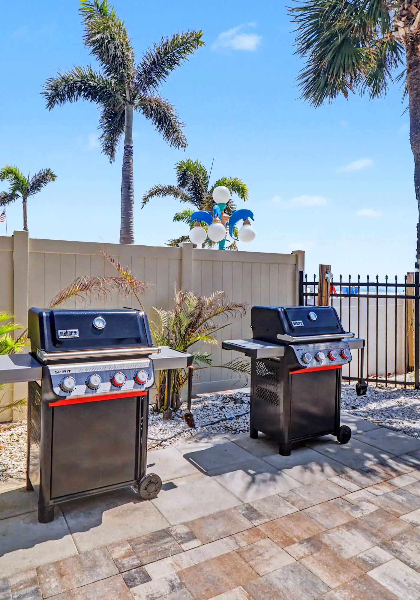 Contemporary gem on the Gulf Coast with balcony and WD walk to beach and shops