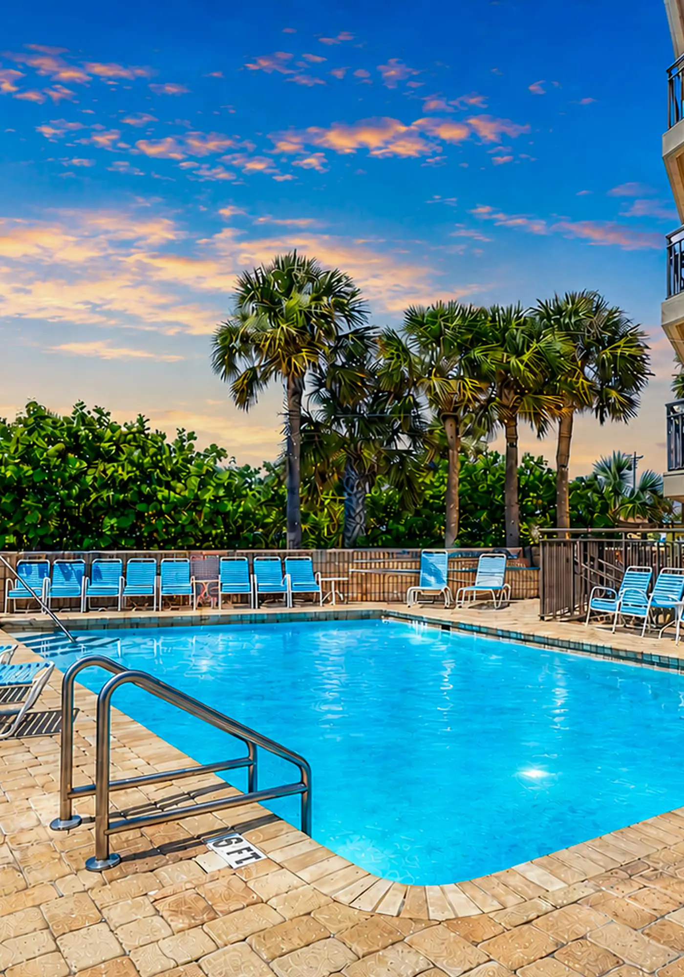 Contemporary gem on the Gulf Coast with balcony and WD walk to beach and shops