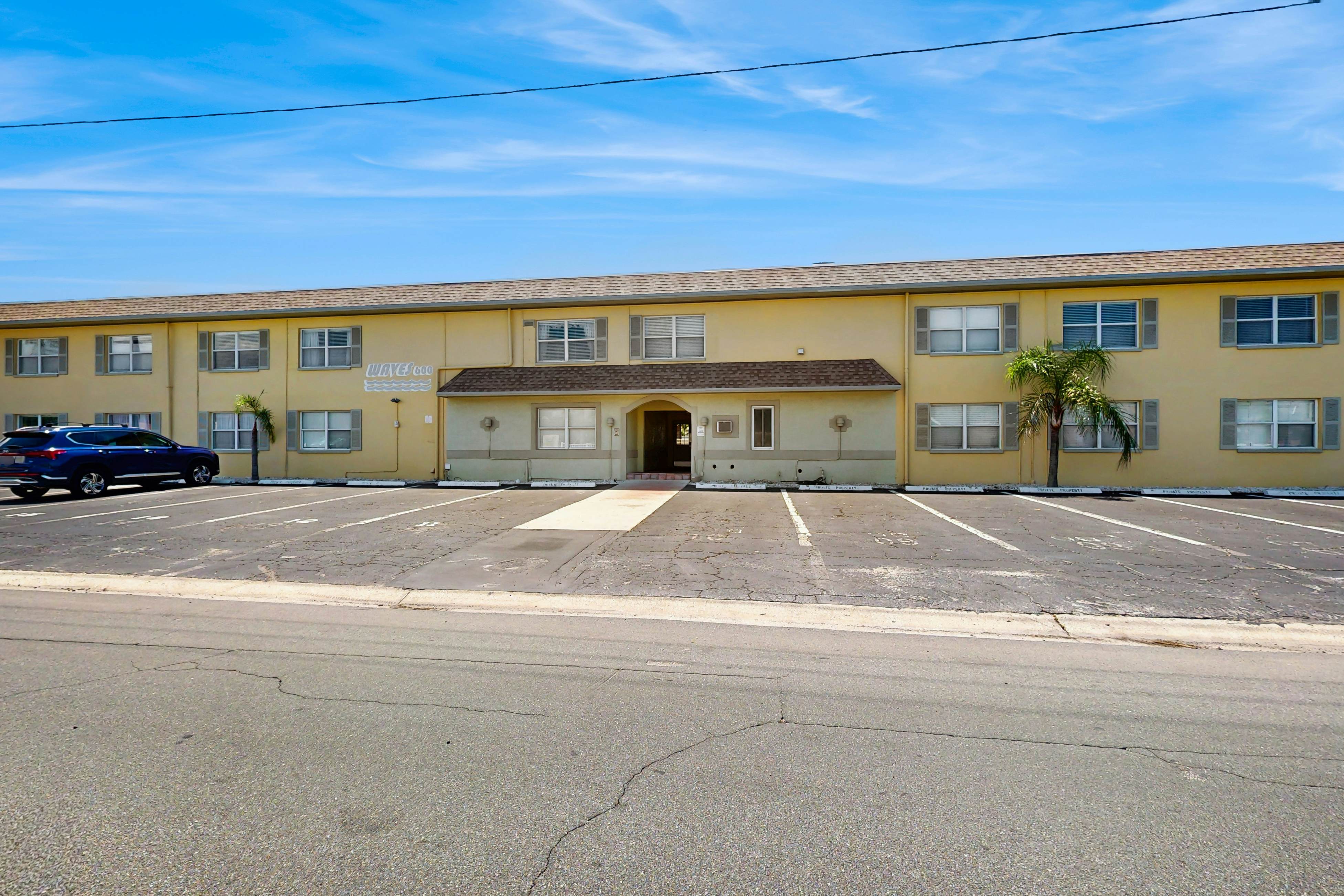 Ground-floor getaway with a heated pool & central AC - walk to the beach