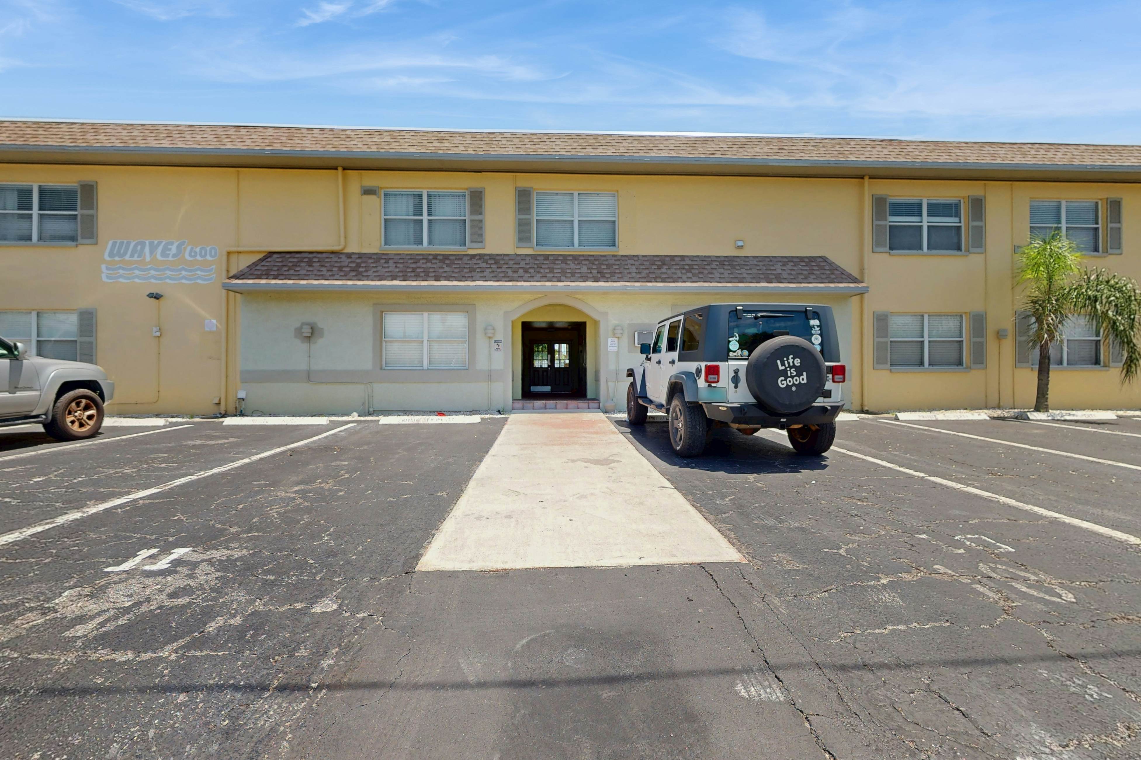 Ground-floor getaway with a heated pool & central AC - walk to the beach