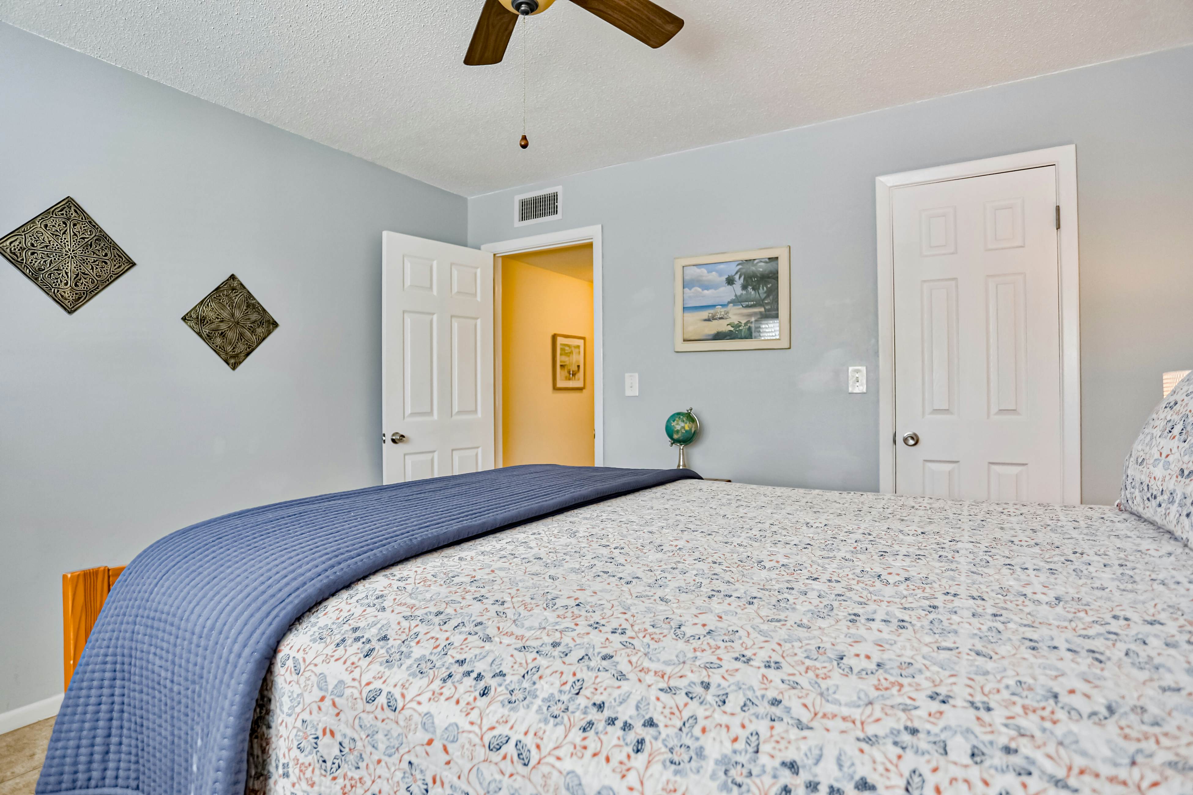 Quiet Waves 20 Condo with Pool | Steps to Dining, Shopping & St. Pete Beach