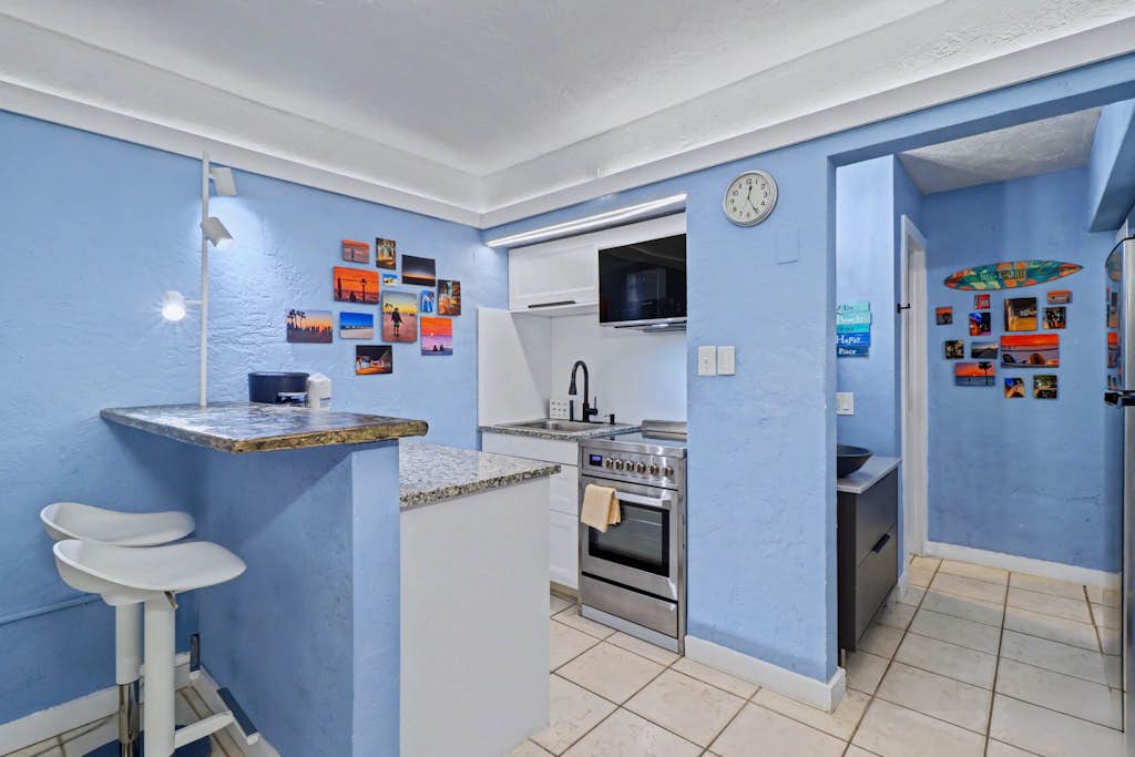 Coastal dog friendly condo with observation deck best Gulf sunset views