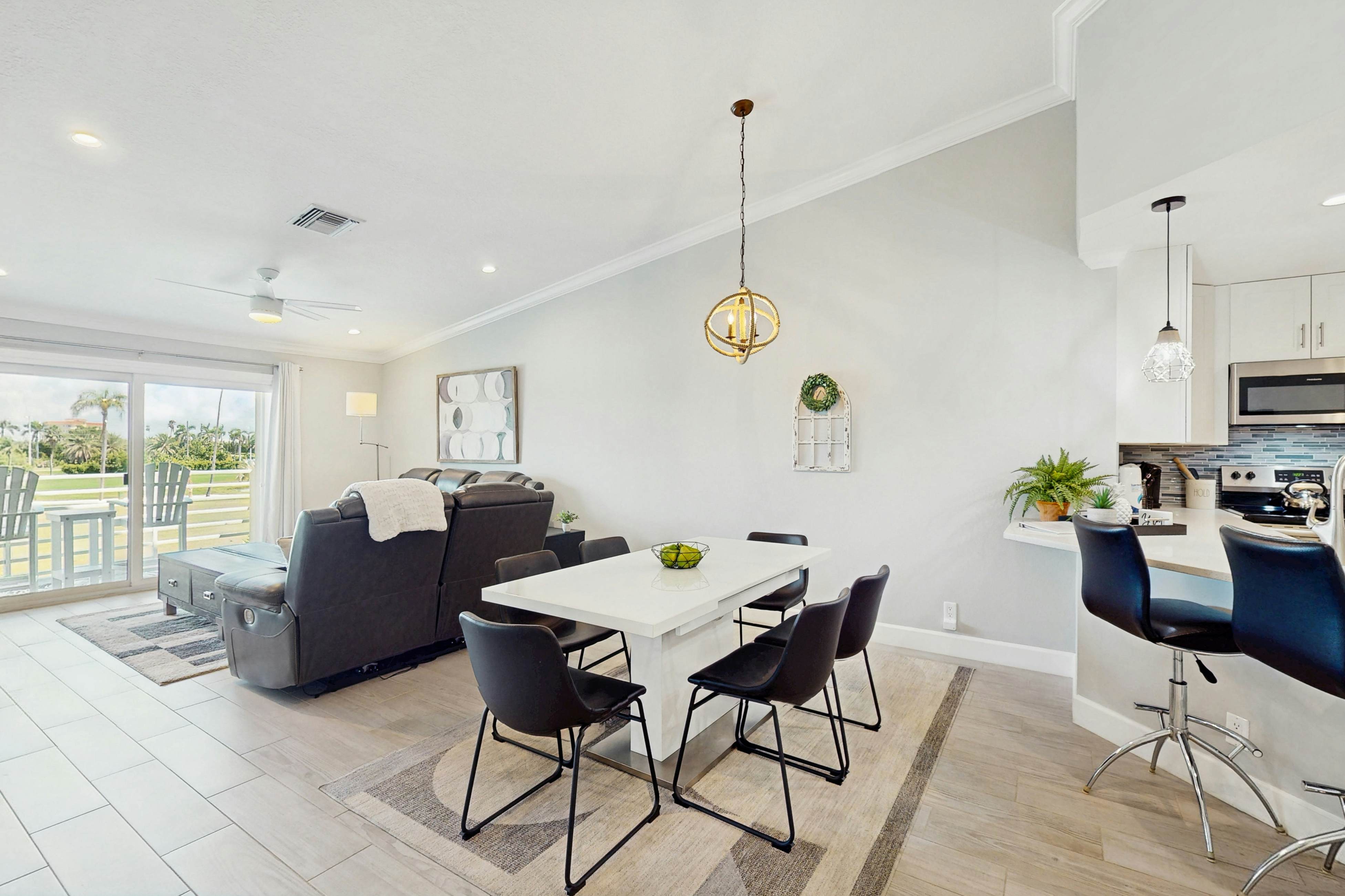 Golf-view retreat with heated pool and hot tub - central AC & private W/D