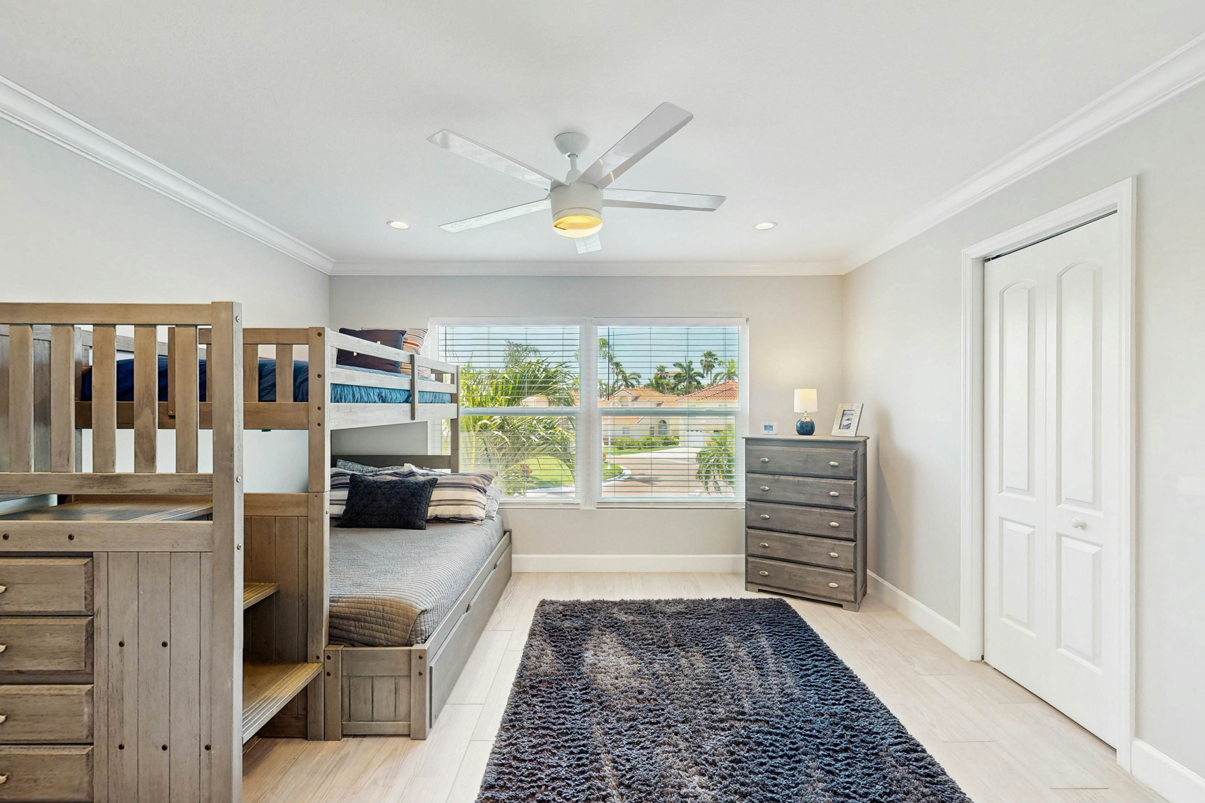 Golf-view retreat with heated pool and hot tub - central AC & private W/D