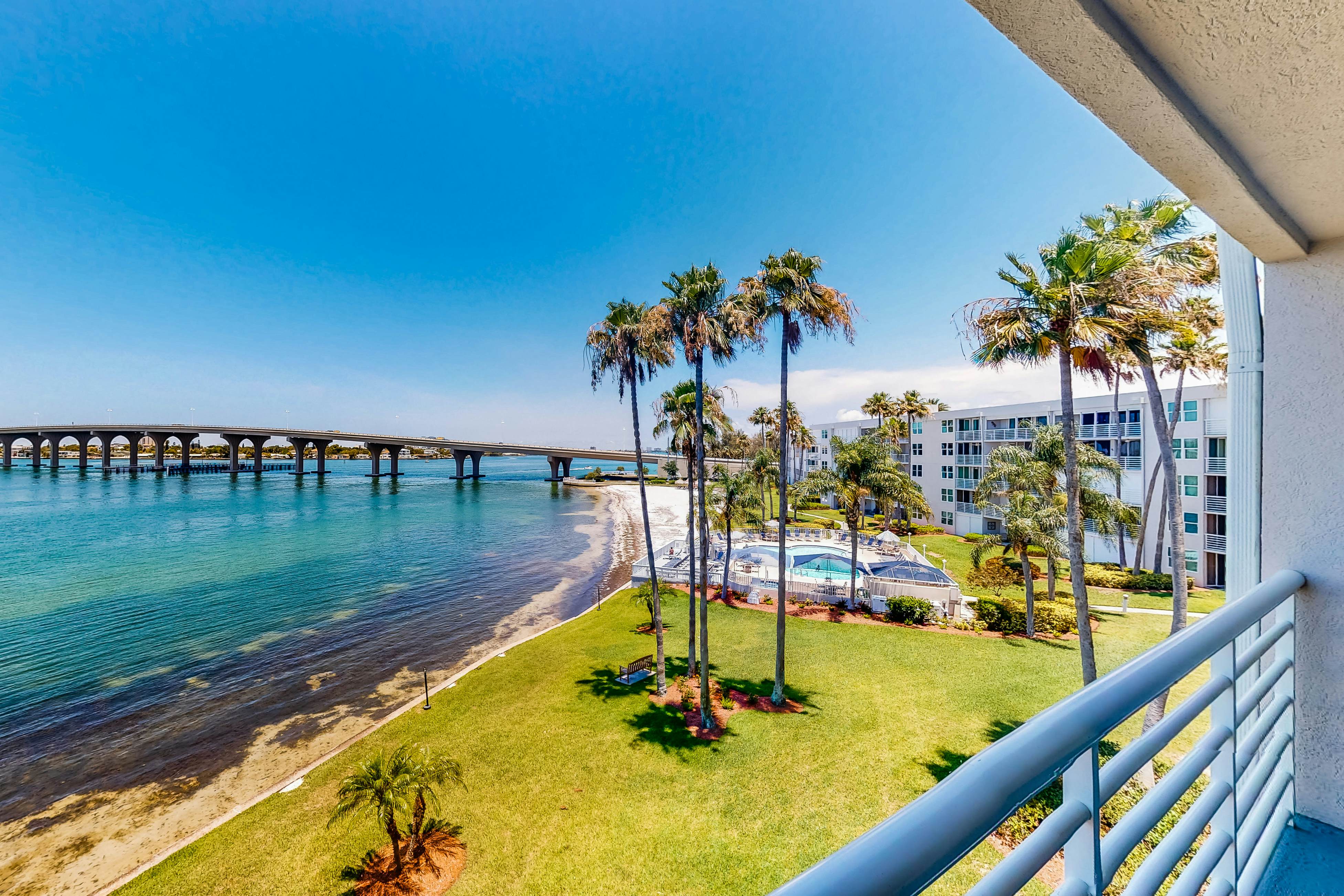 Bayfront condo near St Pete Beach with pool and hot tub central AC and WD