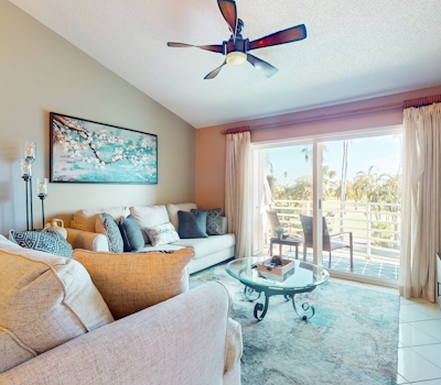 Golf Course View front condo with pool and private beach access snowbird friendly