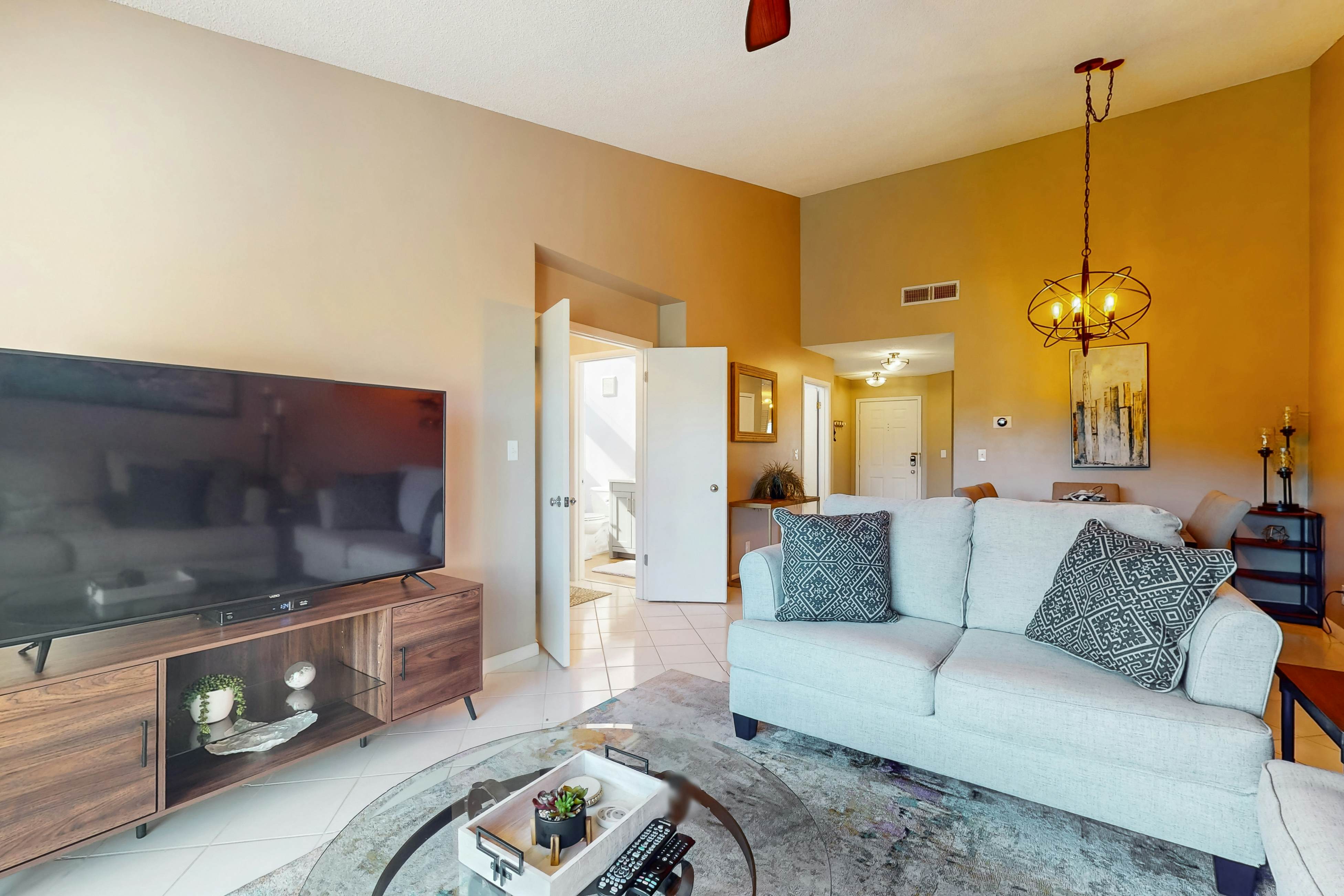 Golf Course View front condo with pool and private beach access snowbird friendly