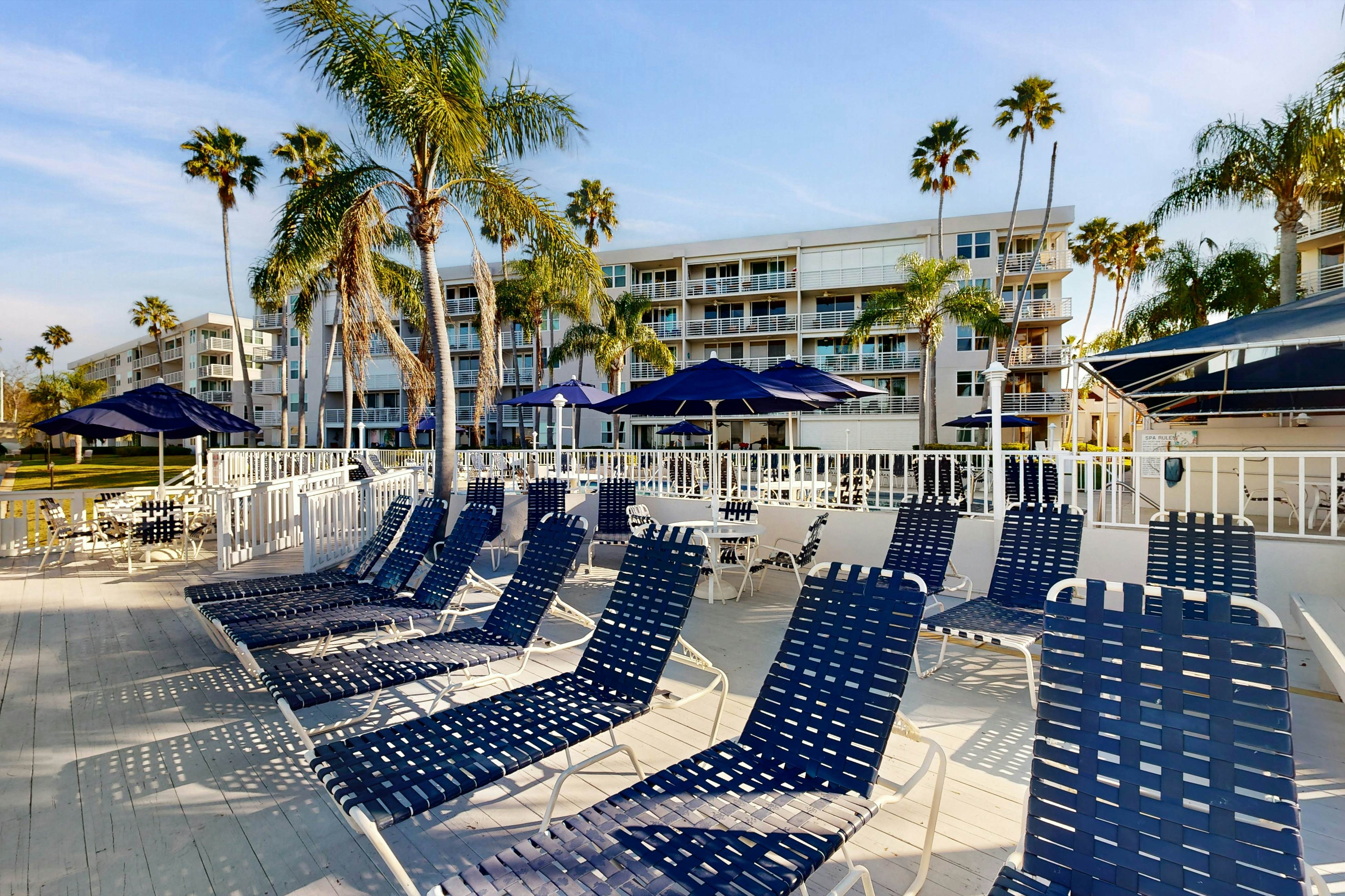 Stunning penthouse condo with Gulf views balcony pool and hot tub