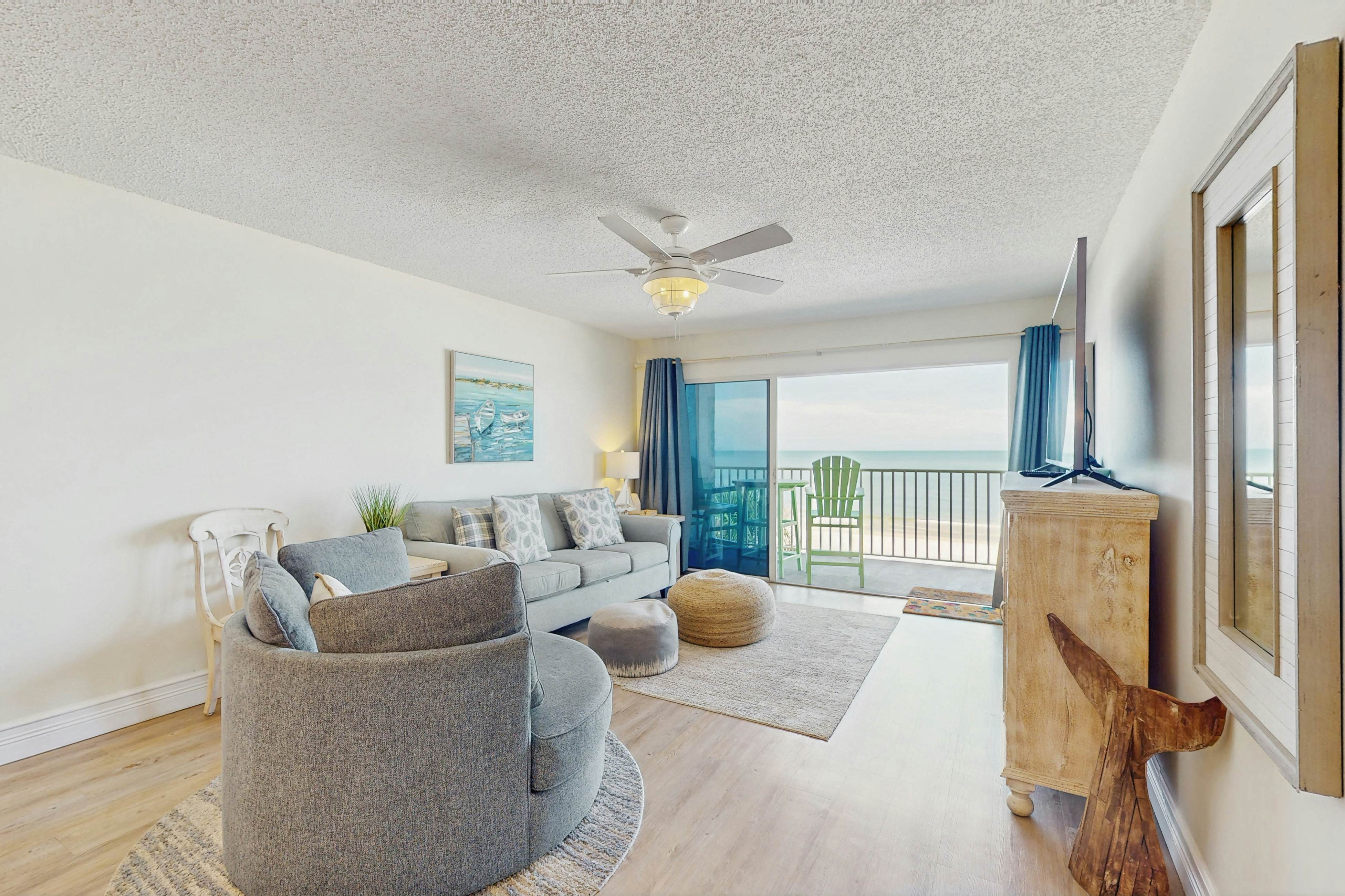 Beachfront oasis with exquisite Gulf views - resort beachfront pool & tennis