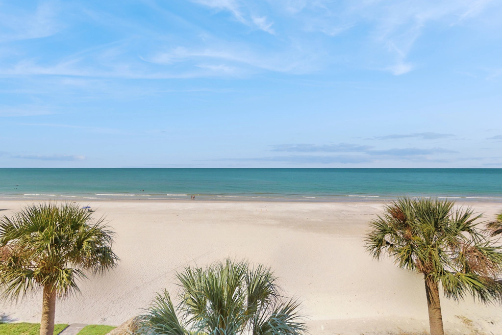 Beachfront oasis with exquisite Gulf views resort shared beachfront heated pool and tennis