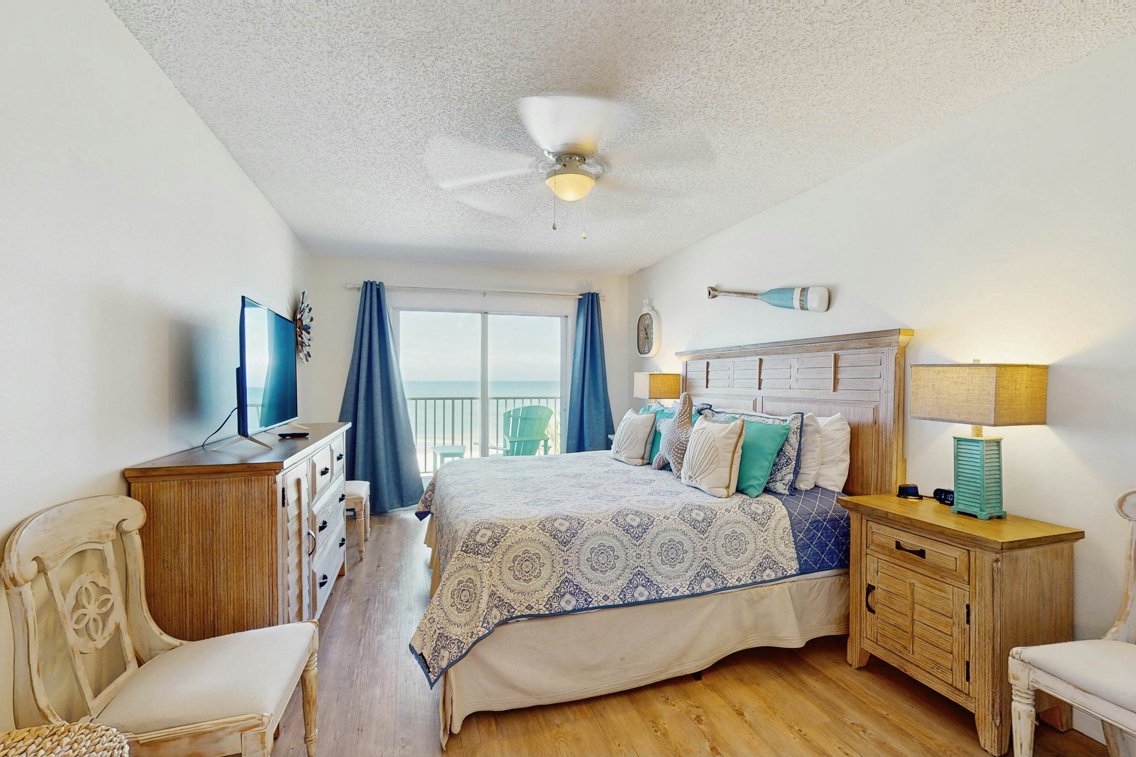 Beachfront oasis with exquisite Gulf views - resort beachfront pool & tennis