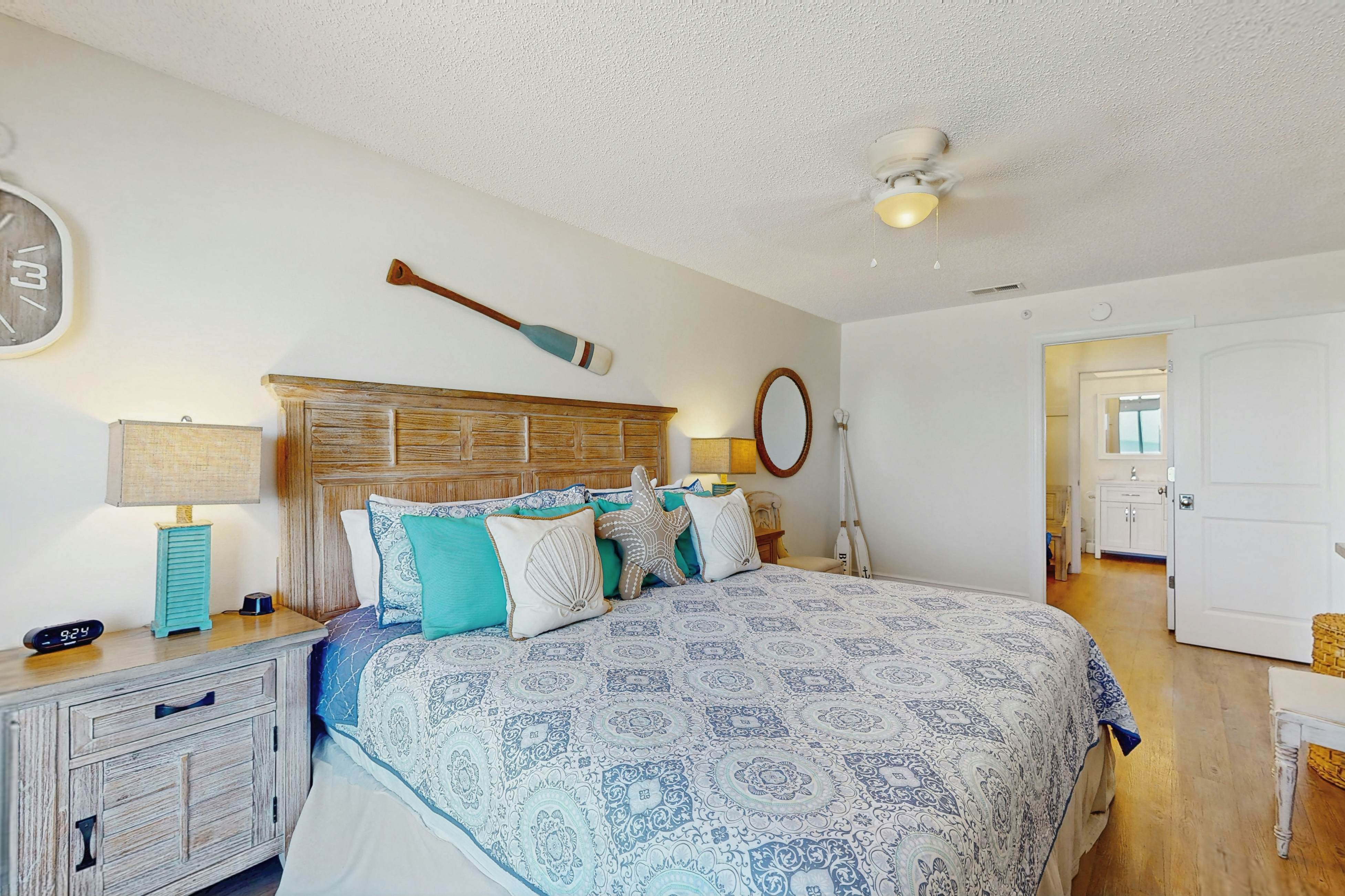 Beachfront oasis with exquisite Gulf views - resort beachfront pool & tennis