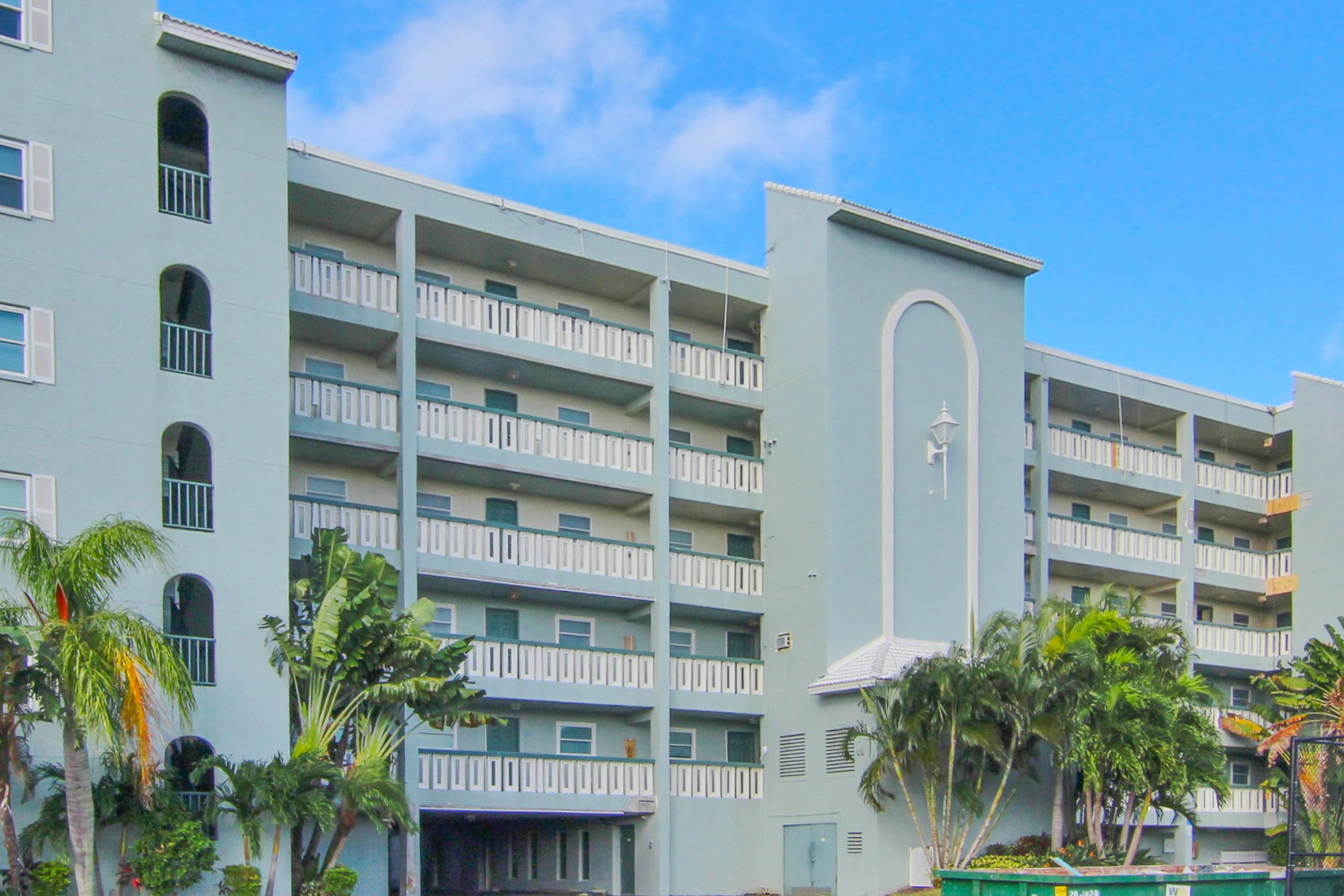 Beachfront oasis with exquisite Gulf views - resort beachfront pool & tennis