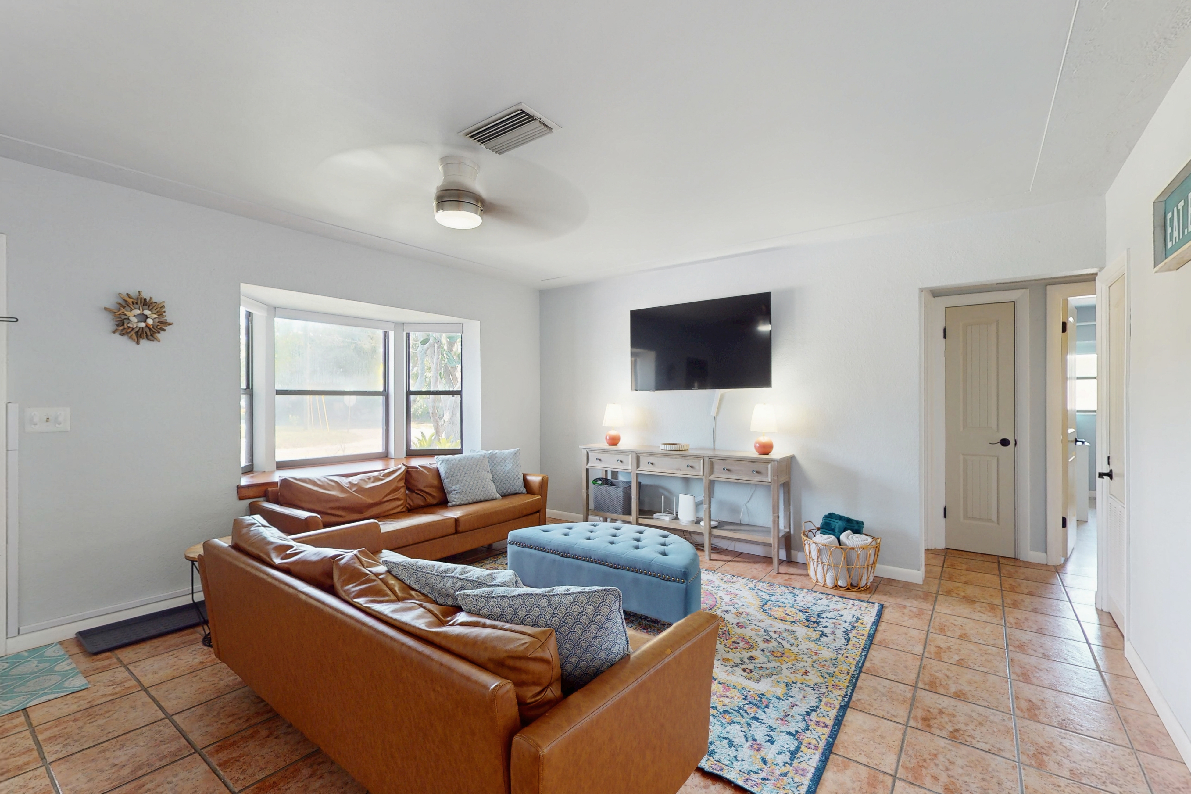 Coastal comfort with playground and PacMan and minutes from the beach