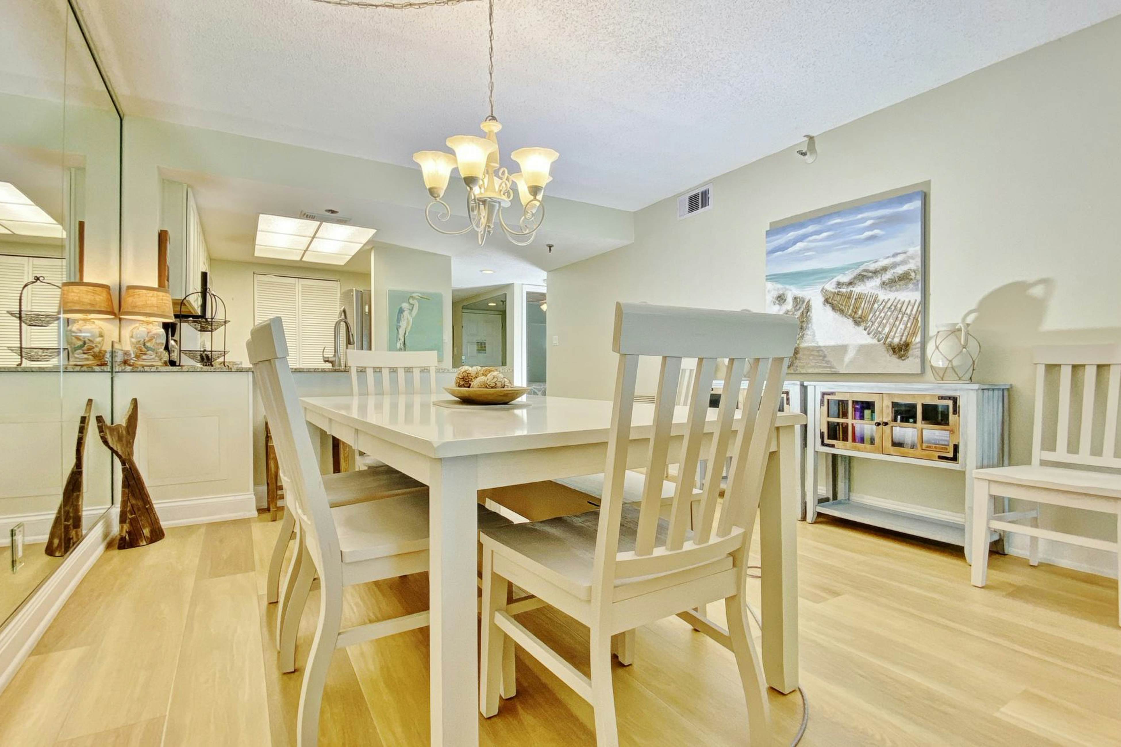 Peaceful beachfront escape w/private balcony, heated pool, pool spa, BBQ grills