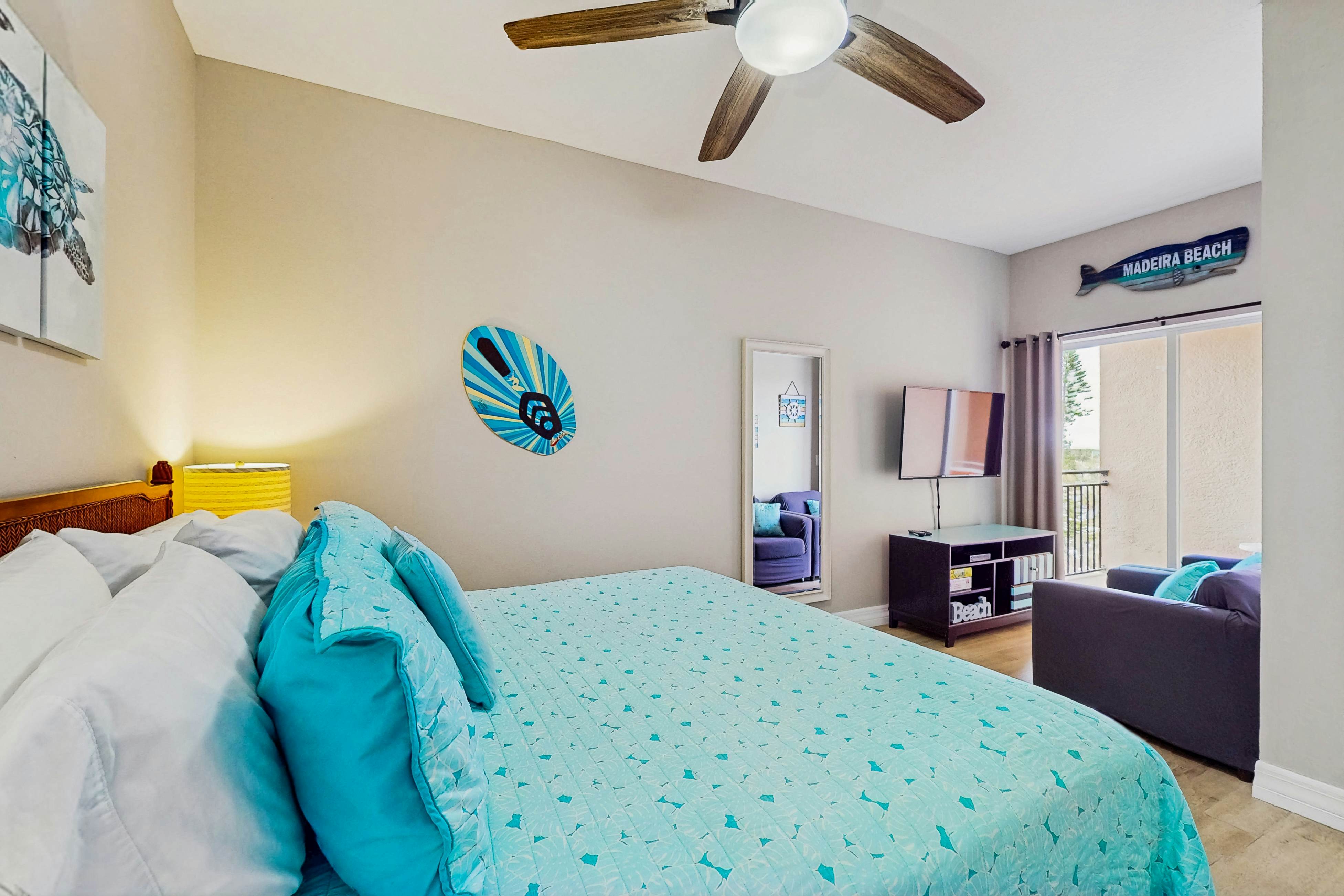 Intracoastal-view condo with pool, hot tub & marina access - walk to beach