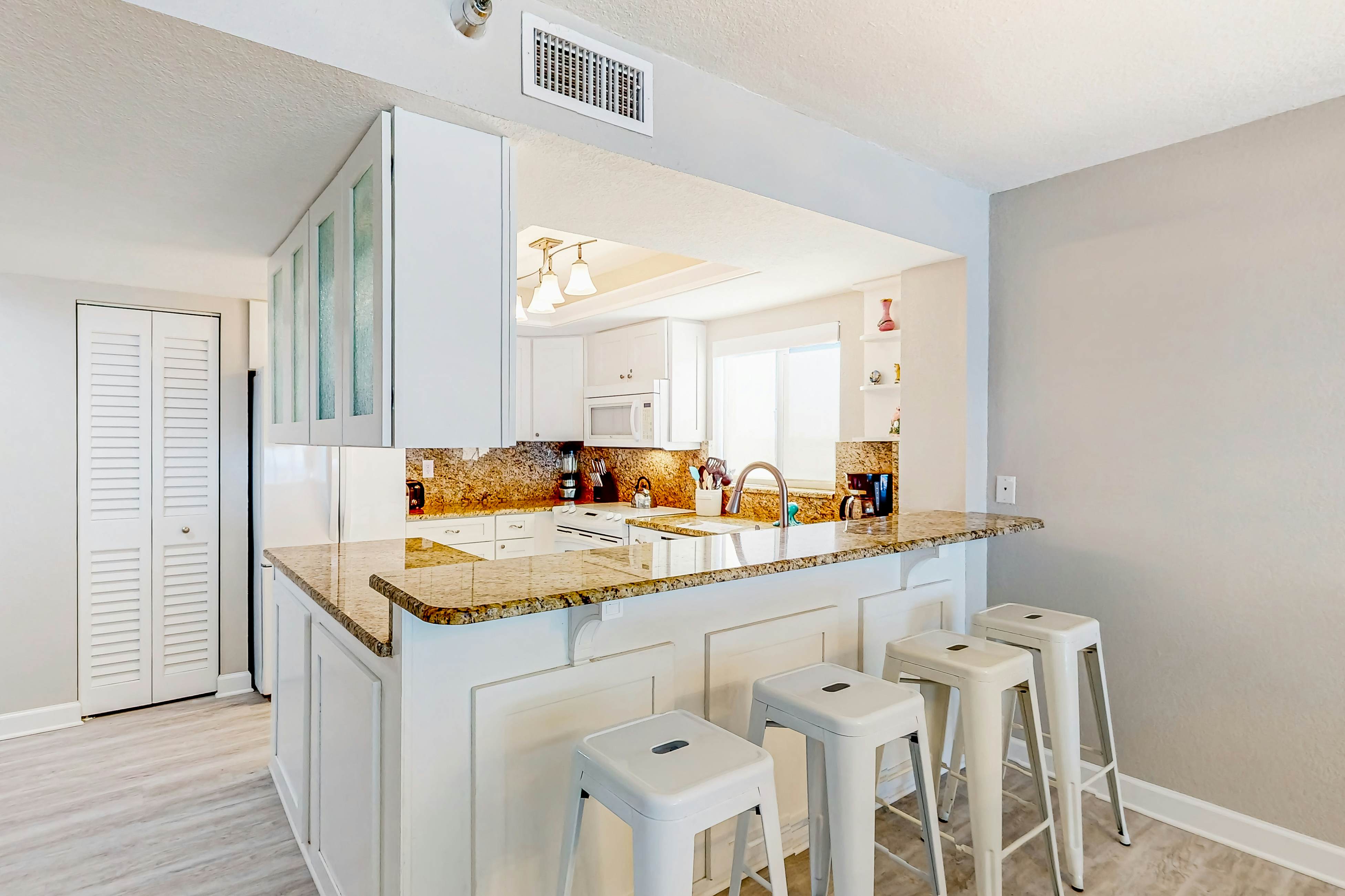 Renovated beachfront condo with pool, amazing Gulf views & washer/dryer