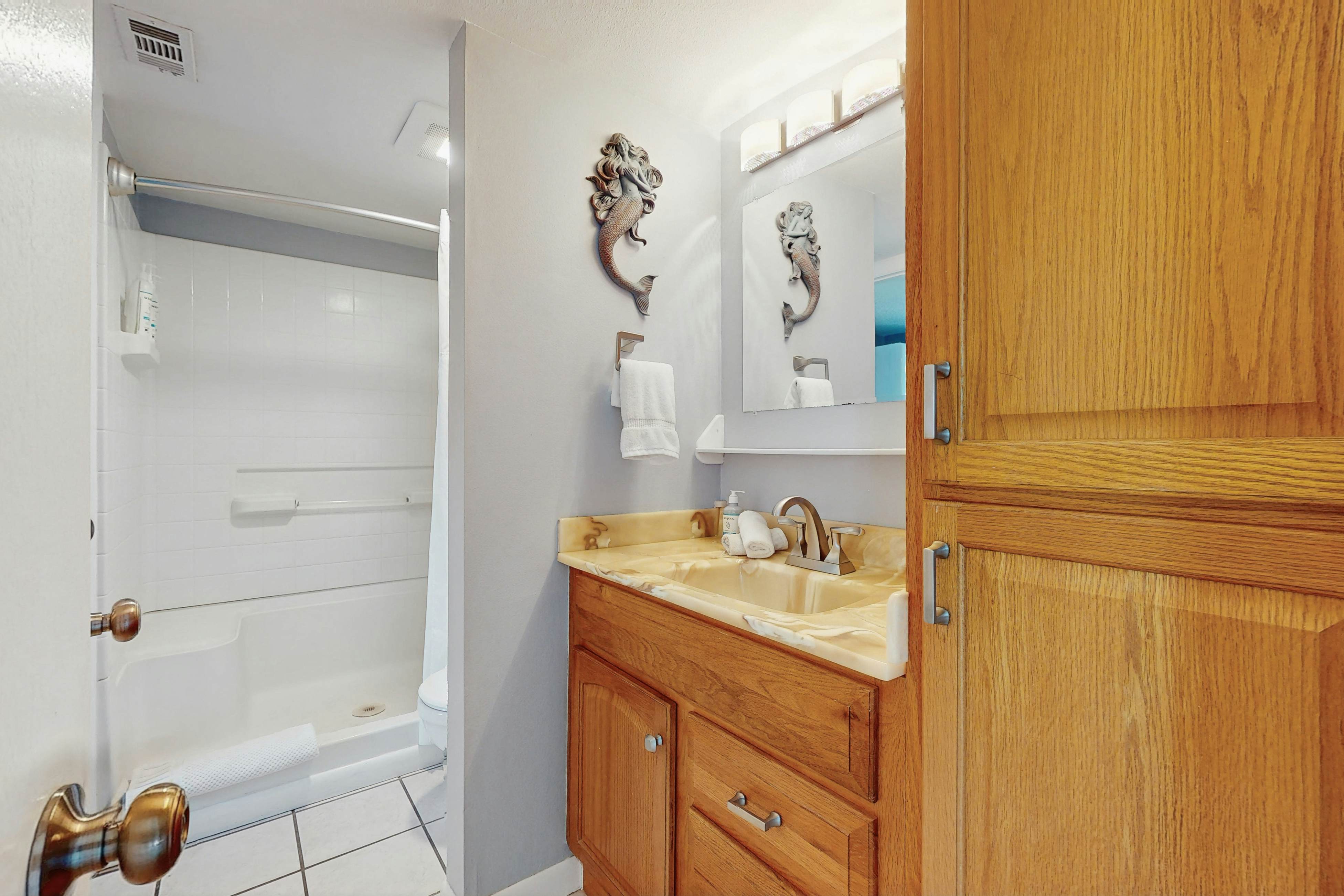 Waterfront wonder with Intracoastal views, heated pool, hot tub & fishing dock