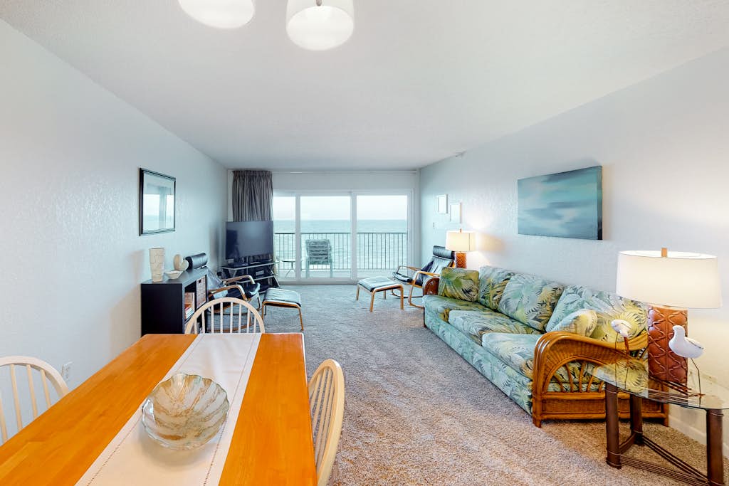 Madeira Siesta Condo in Madeira Beach