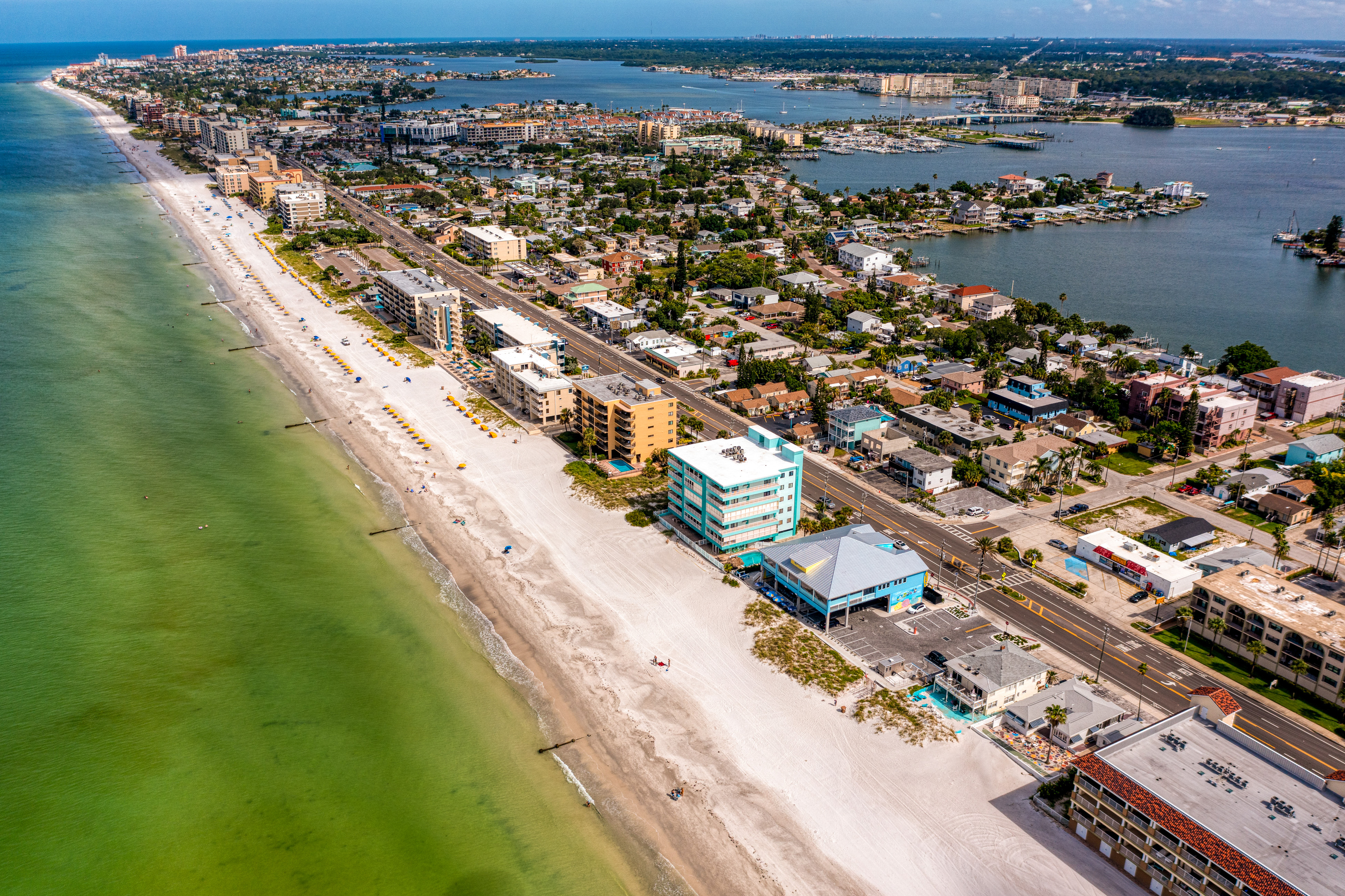 Arena de Madeira Unit 301 Condo in Madeira Beach steps from the sand