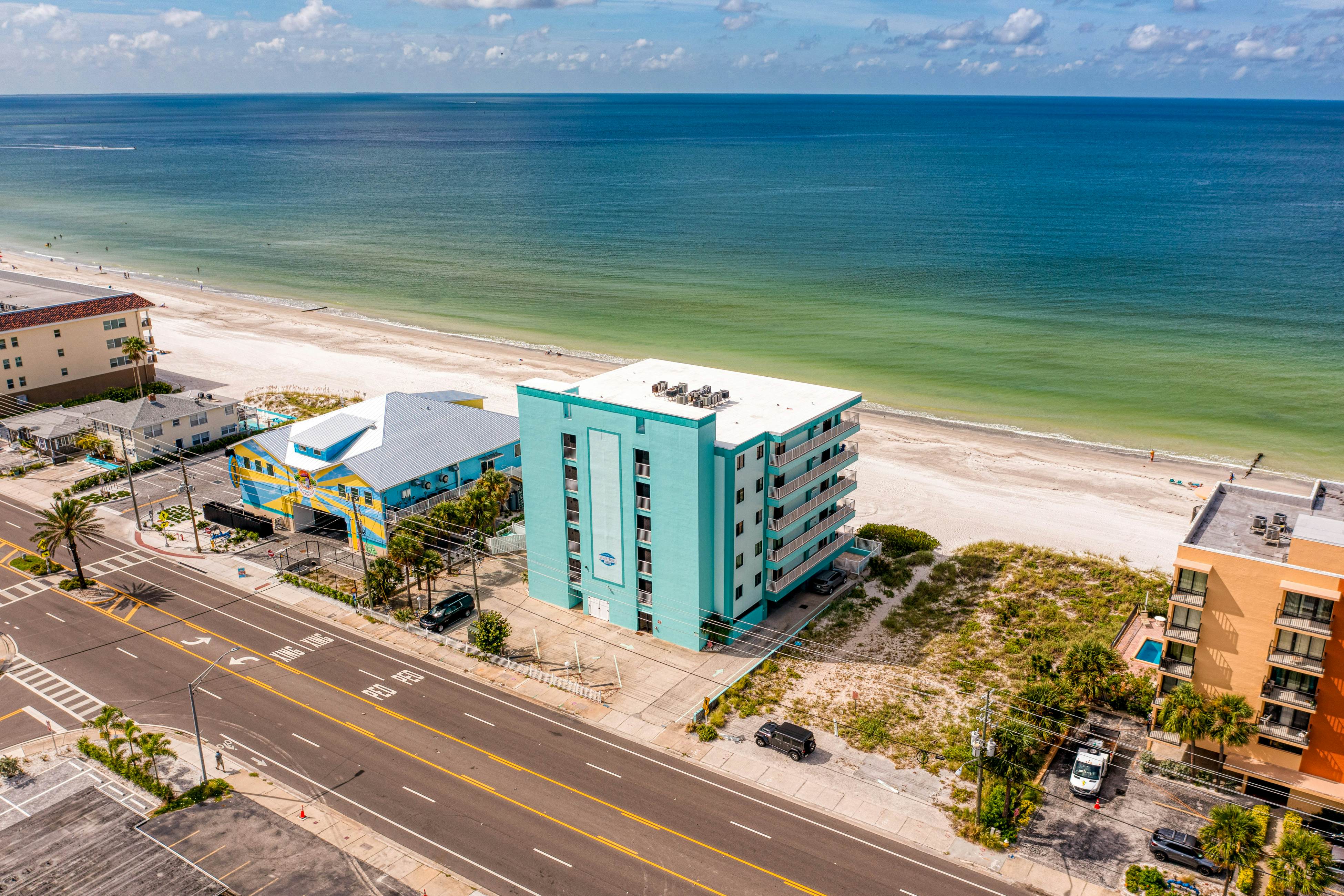 Arena de Madeira, Unit 301 | Condo in Madeira Beach steps from the sand
