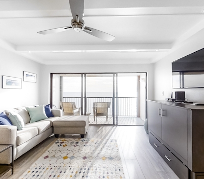 Fun and Bright Beachfront Condo W Shared Pool Pool Spa Gulf View and Free WiFi