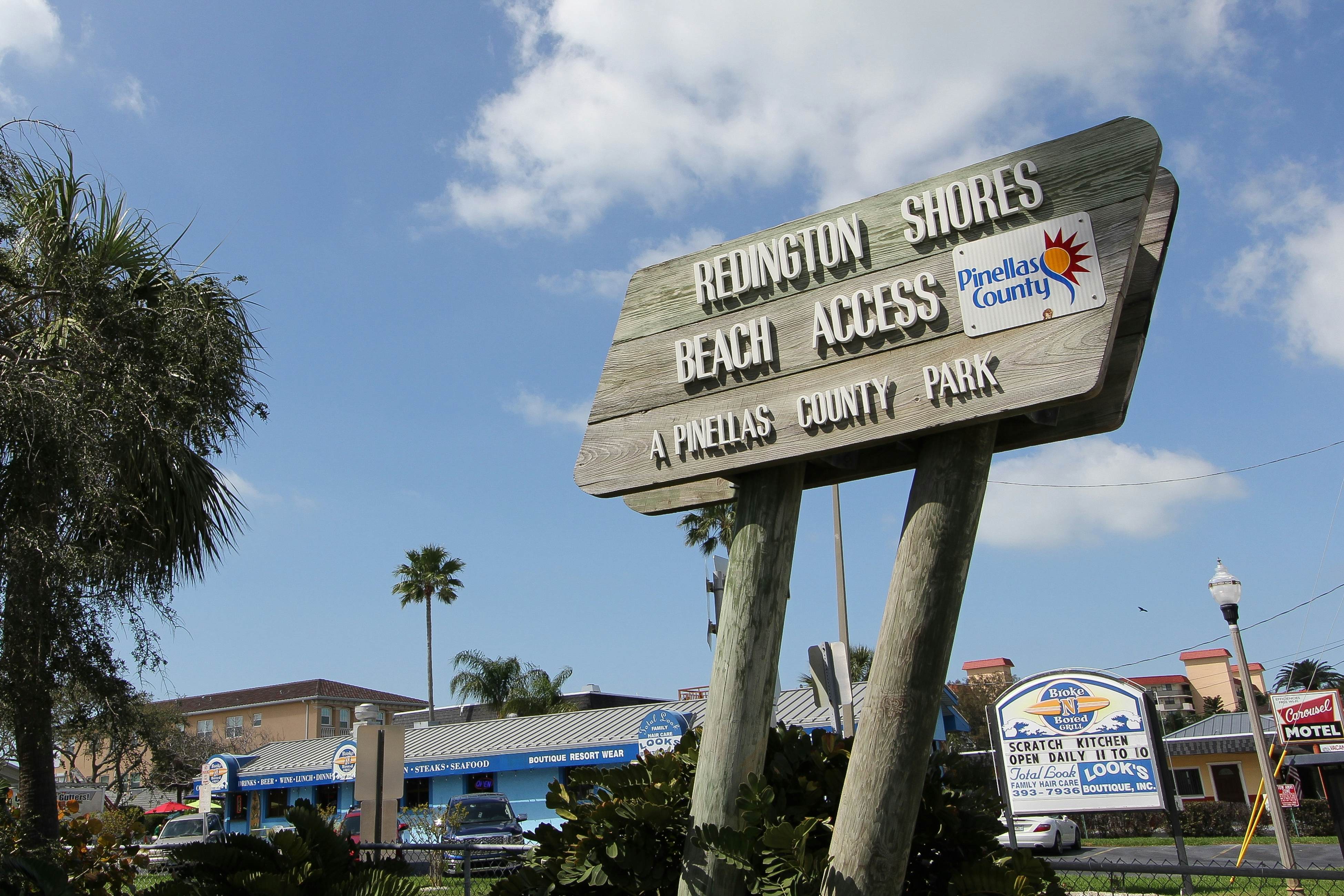 Beachfront studio with grilling area & shuffleboard - steps to sand