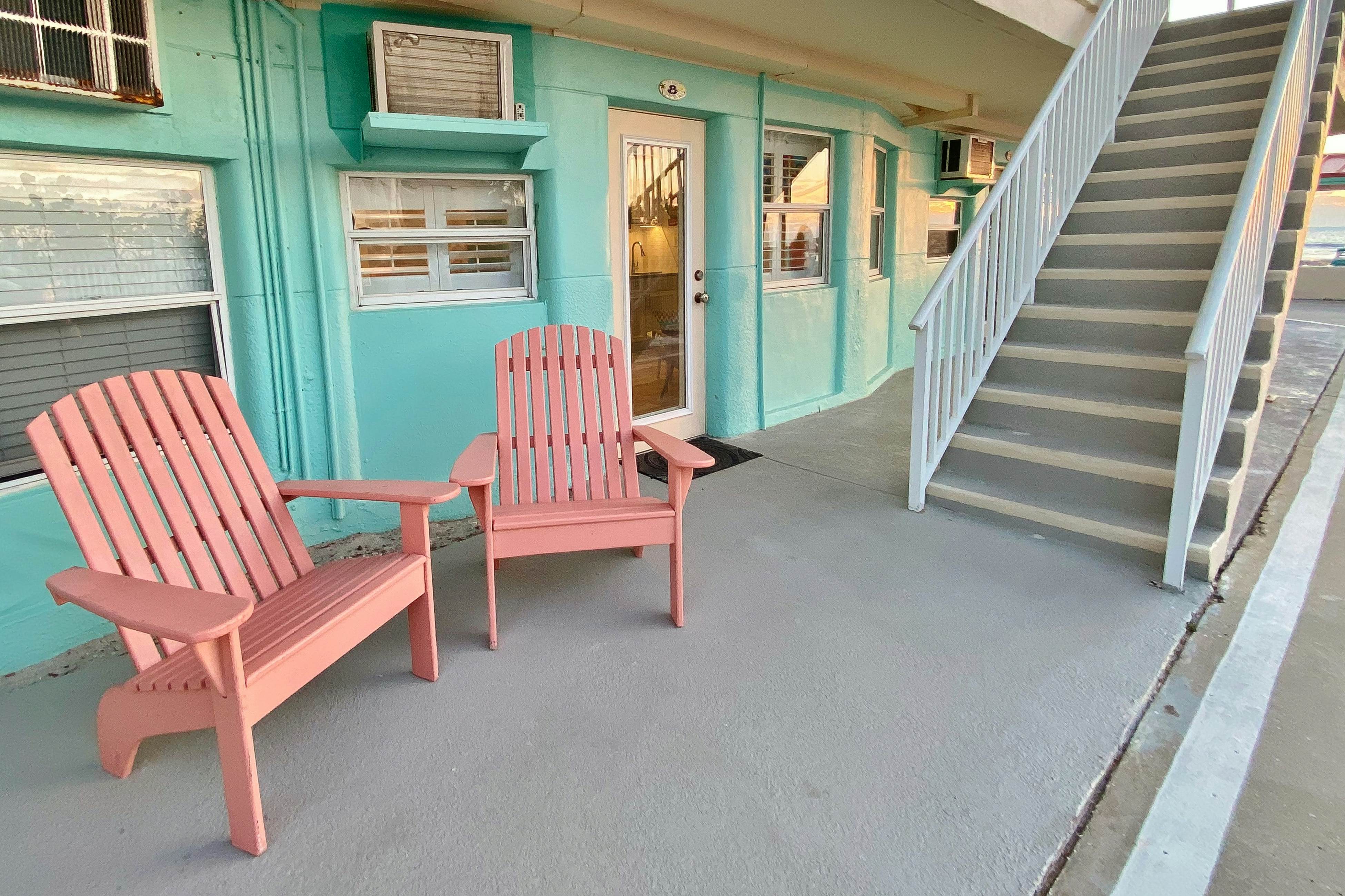 Beachfront studio with grilling area & shuffleboard - steps to sand
