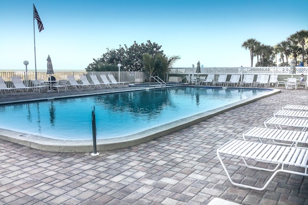 Third Floor Oceanfront Condo w Shared Pool Ocean View and Private Washer Dryer