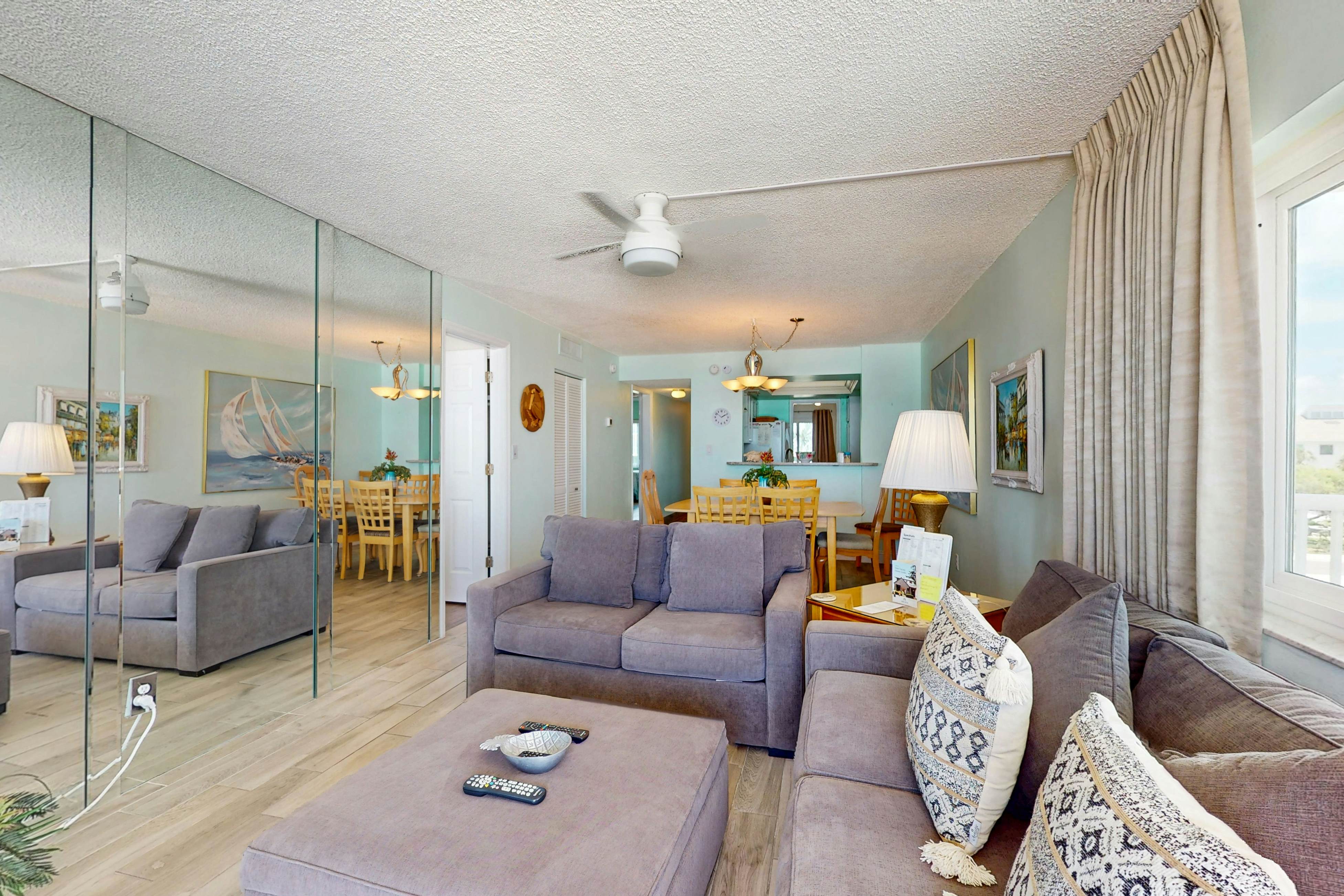 Third Floor, Oceanfront Condo w/ Shared Pool, Ocean View, & Private Washer/Dryer