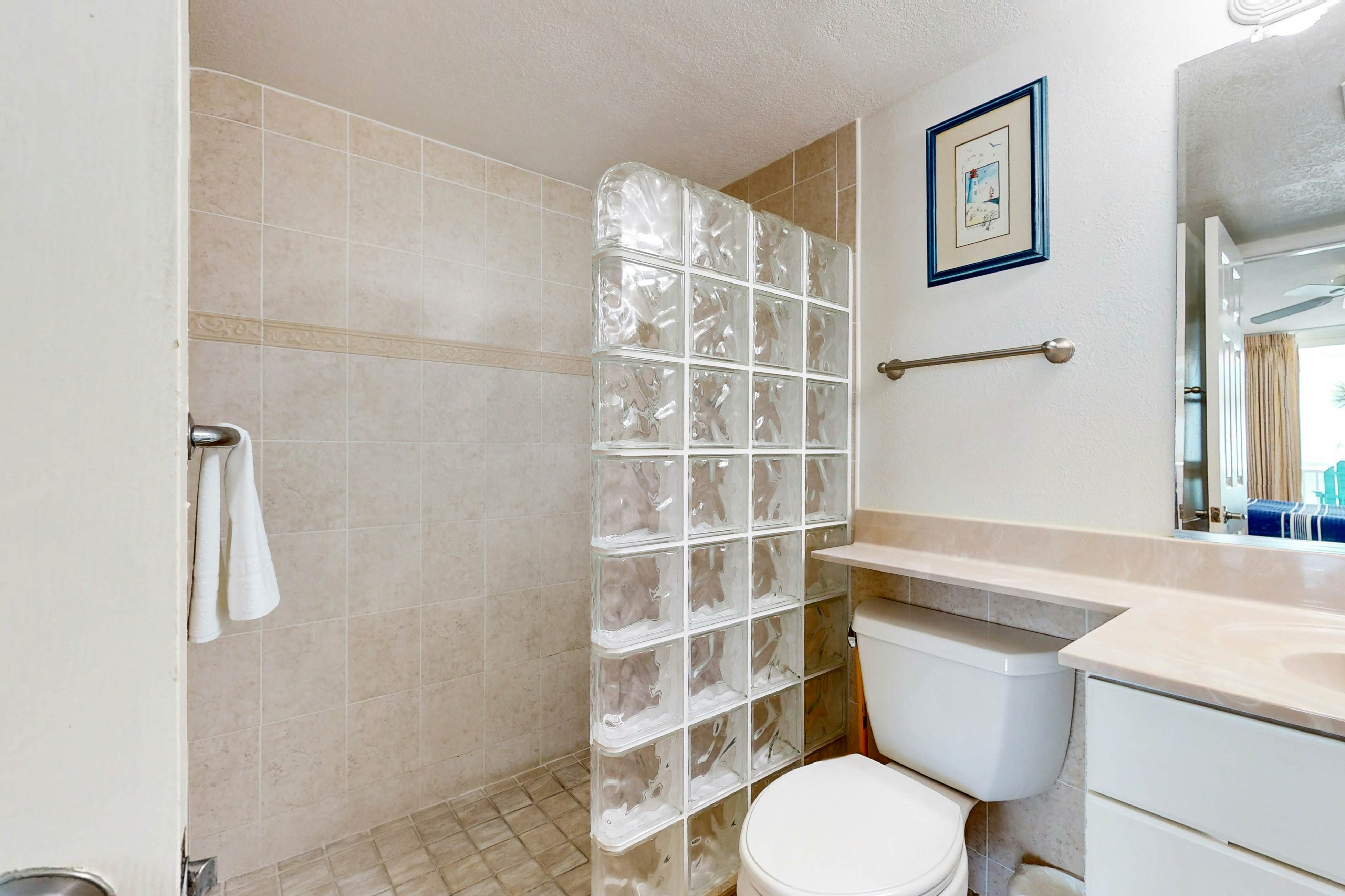 Third Floor, Oceanfront Condo w/ Shared Pool, Ocean View, & Private Washer/Dryer