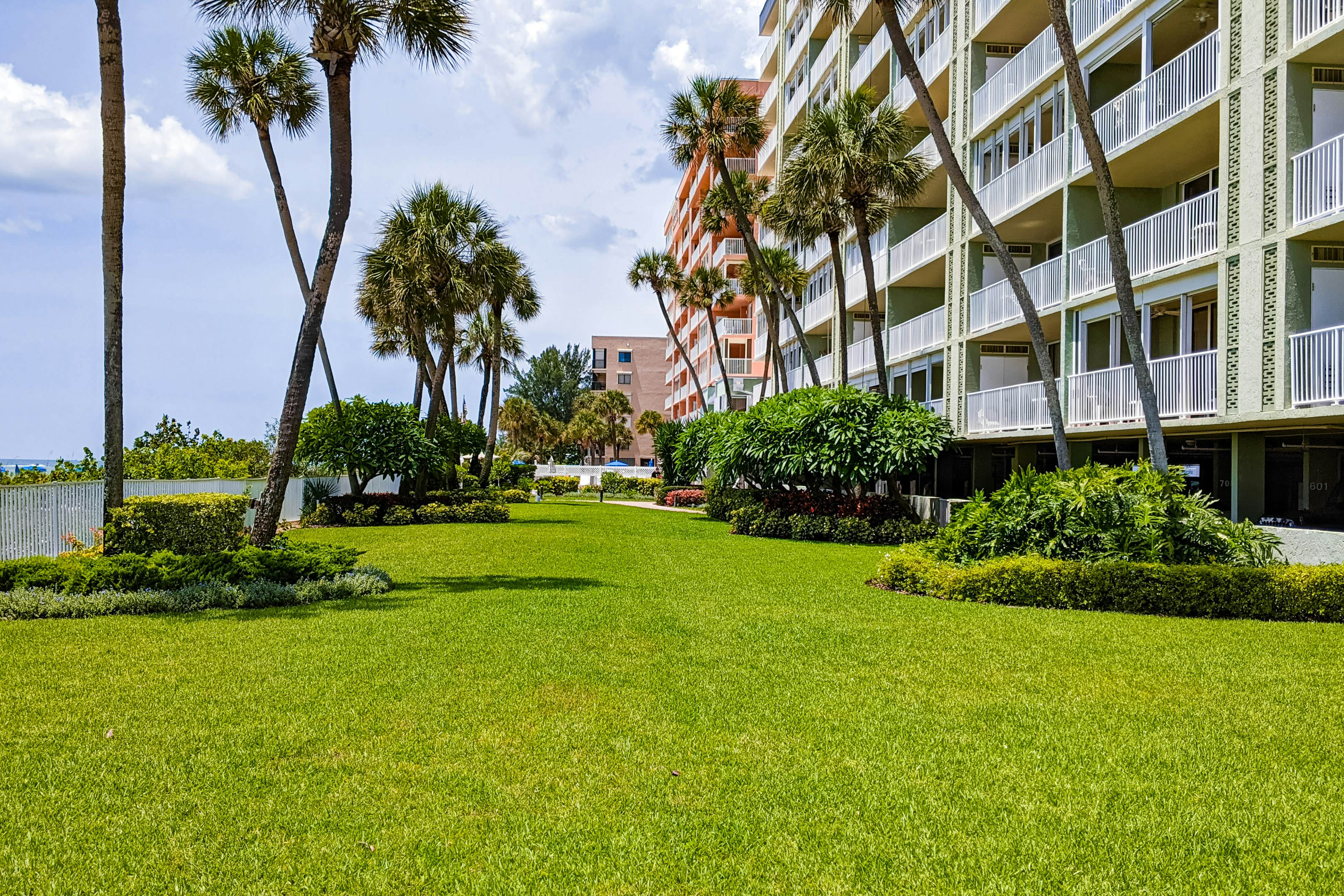 Third Floor, Oceanfront Condo w/ Shared Pool, Ocean View, & Private Washer/Dryer