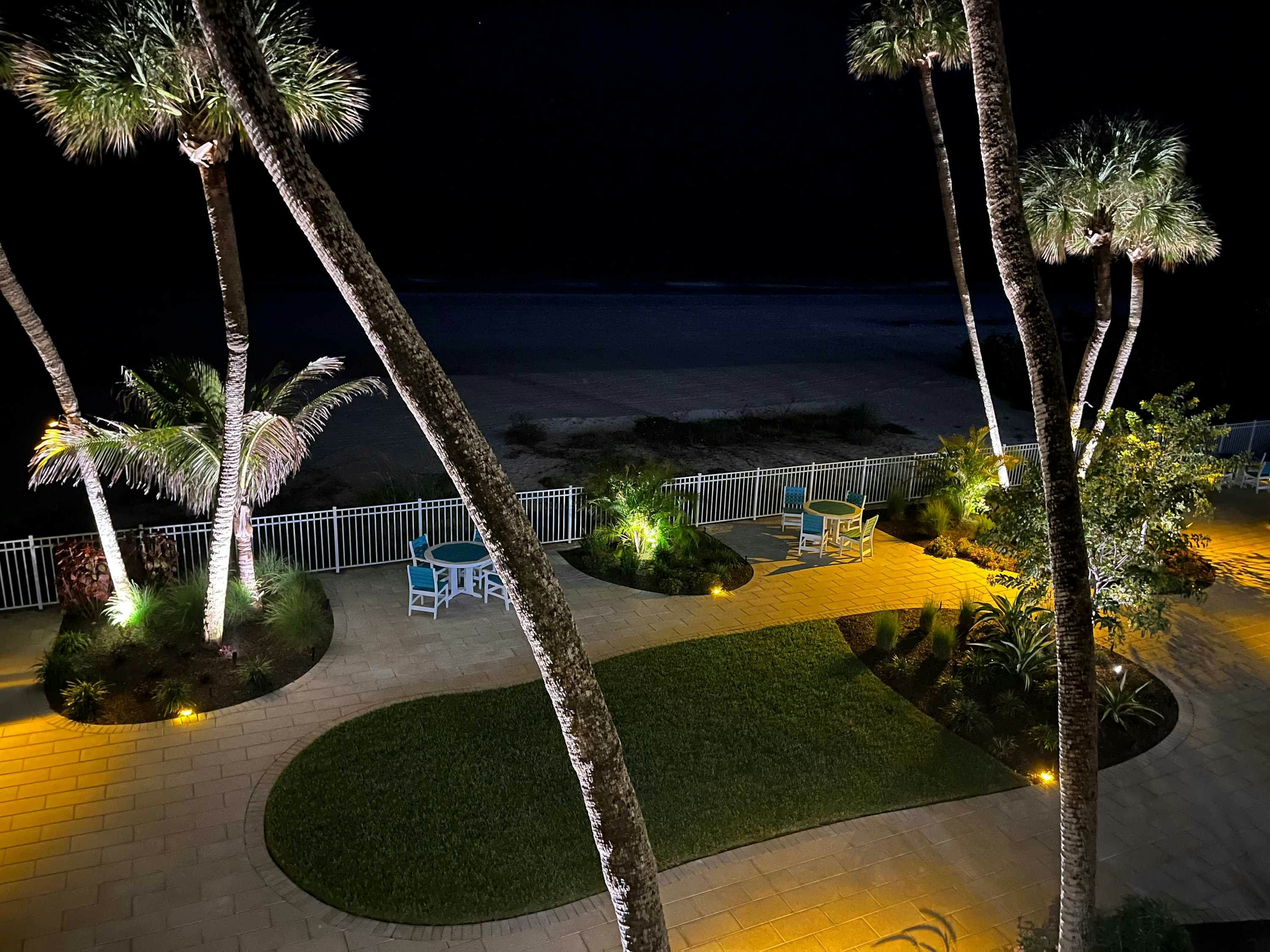 Third Floor Oceanfront Condo w Shared Pool Ocean View and Private Washer Dryer