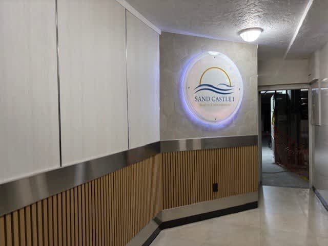 Third Floor Oceanfront Condo w Shared Pool Ocean View and Private Washer Dryer