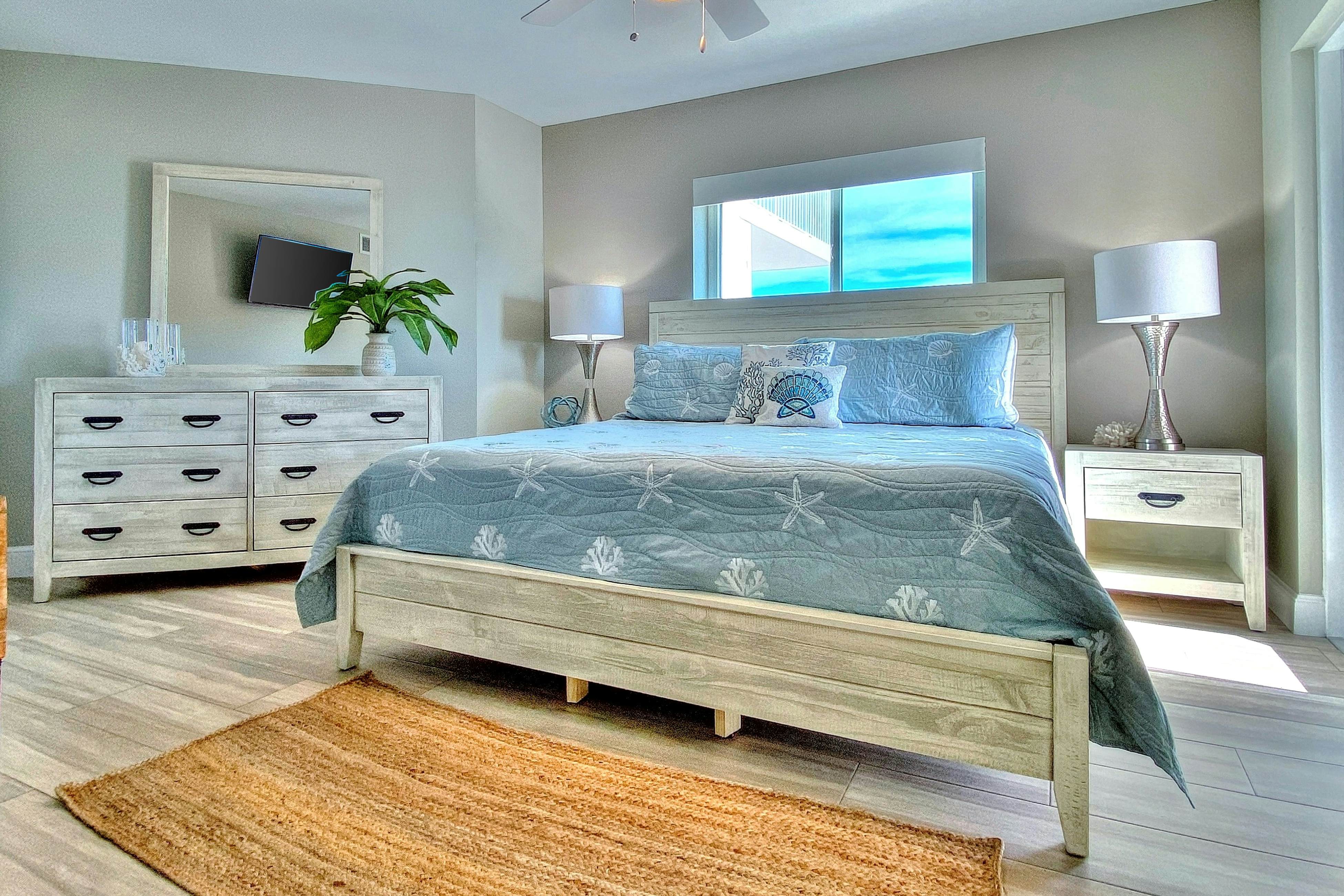 4th floor beachfront condo with private balcony views heated pool BBQ and AC